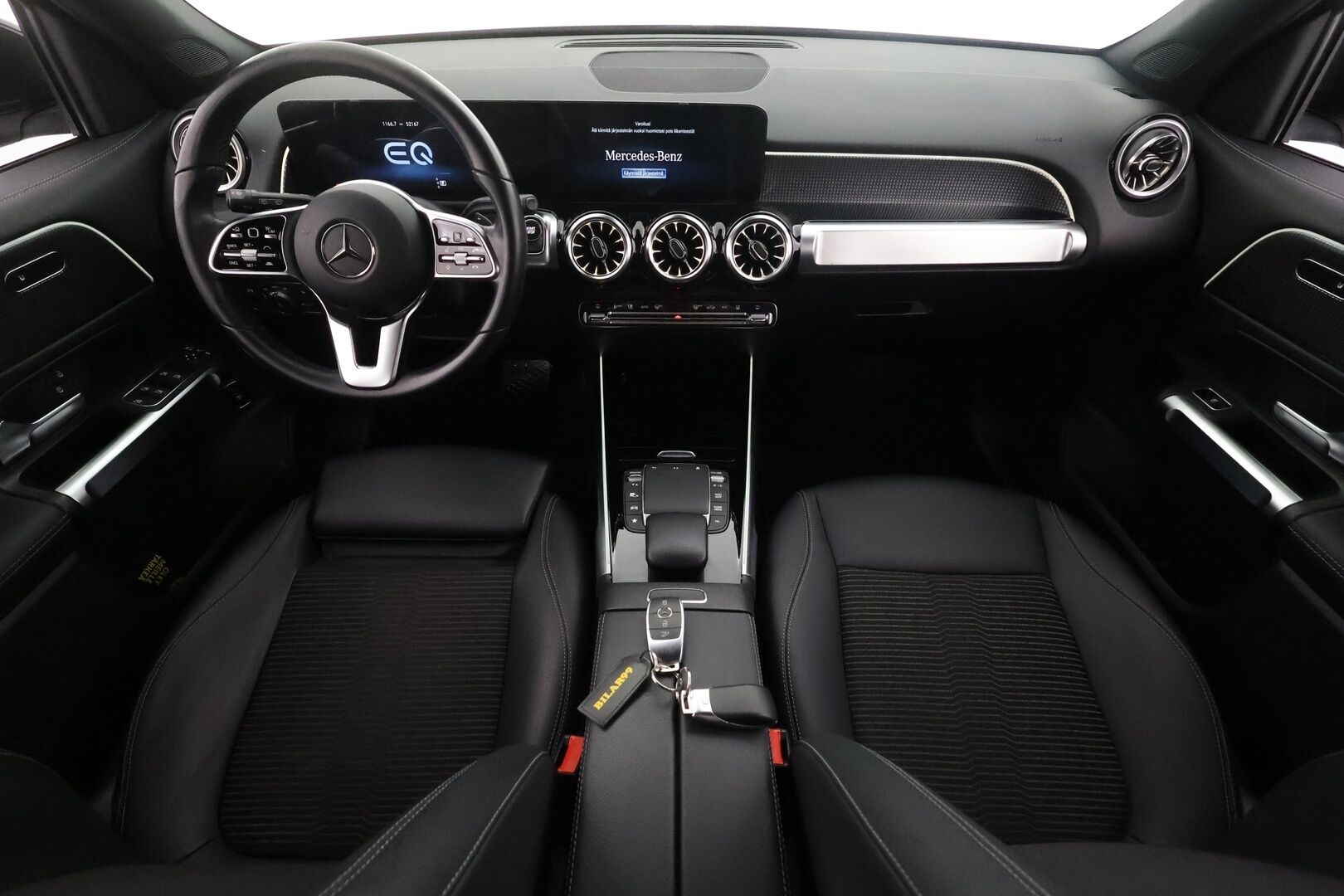 MERCEDES-BENZ EQB 2023 300 4Matic  - | Distronic | ILP | Widescreen | Ambient Light | Lane Assist | BSM | Navi | P.kamera ja tutkat | 2x renkaat aluin | Merkkihuollot | ALV | 