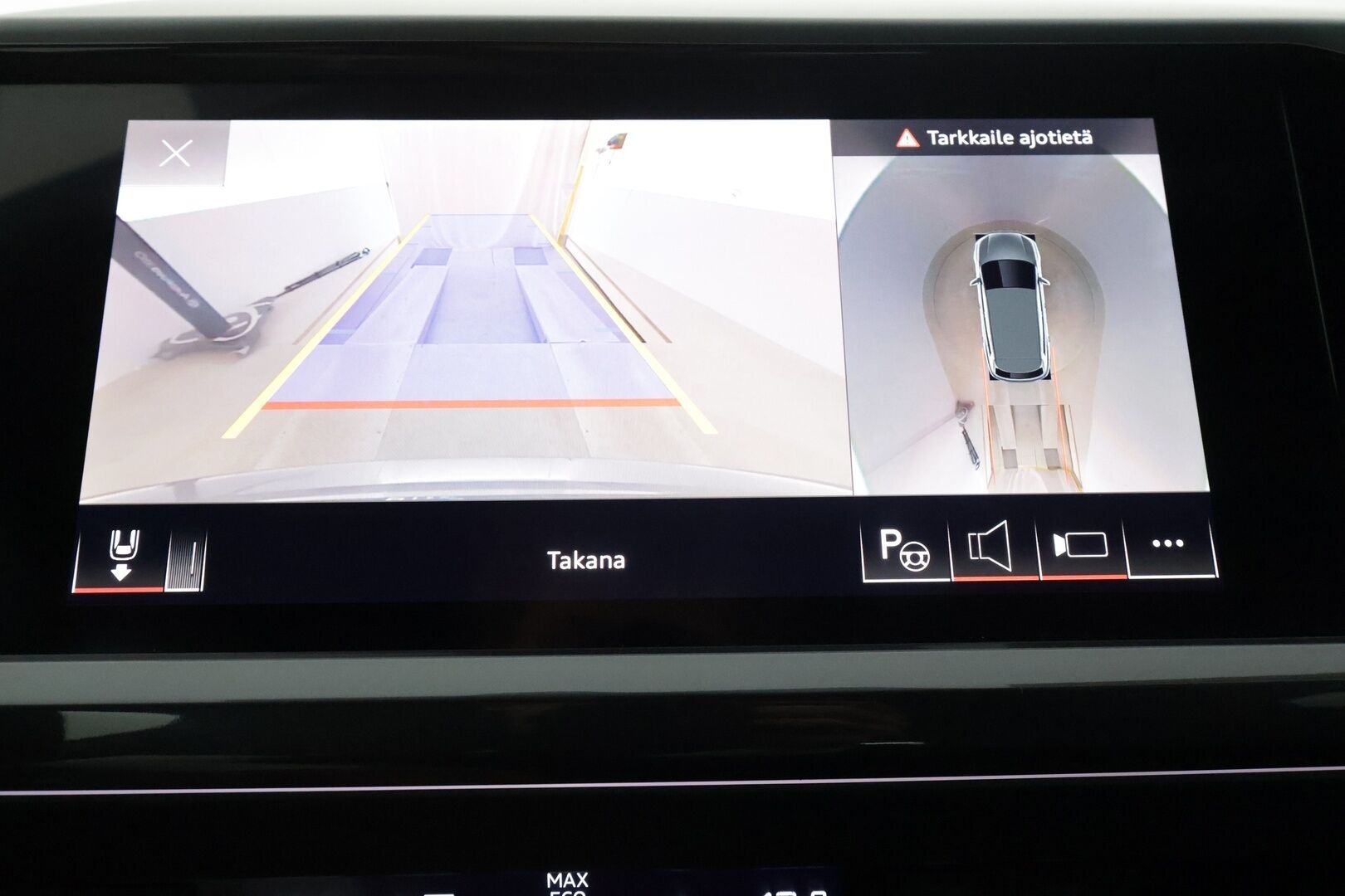 AUDI Q4 E-TRON 2023 50 E-Tron Quattro S-Line - | ACC | ILP | 2x S-Line | 360° | Sporttinahat | Kaistavahti | Katveavustin | Digimittaristo | Sähk. takaluukku | Apple & Android | 2x renkaat aluin | ALV |