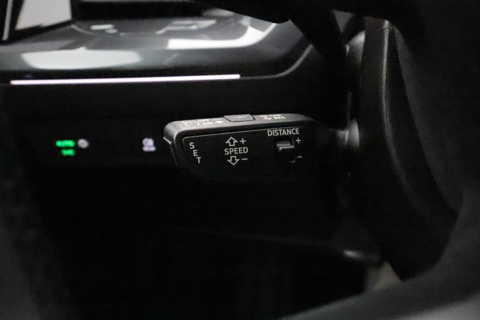 AUDI Q4 E-TRON 2023 50 E-Tron Quattro S-Line - | ACC | ILP | 2x S-Line | 360° | Sporttinahat | Kaistavahti | Katveavustin | Digimittaristo | Sähk. takaluukku | Apple & Android | 2x renkaat aluin | ALV |