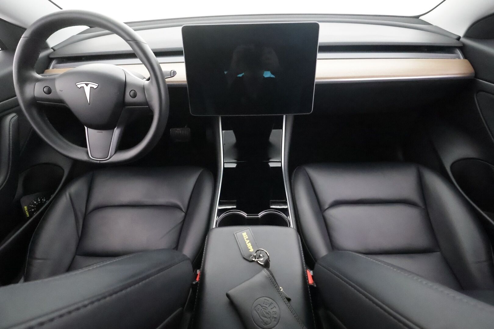 Tesla Model 3 2020 Standard Range Plus - | Lasikatto | ACC | LED | P.Kamera | Muistipenkki | Premium Speakers | Kaistavahti | Navi | Keyless | Kahdet renkaat |