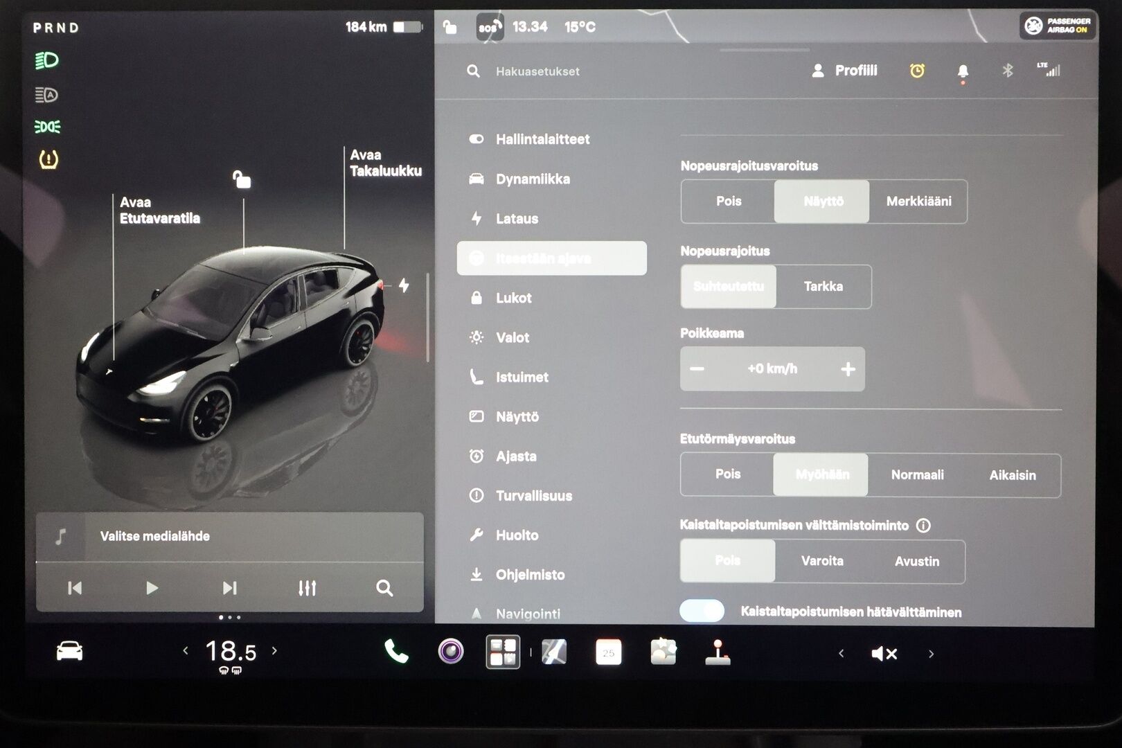 Tesla Model Y 2023 Performance - | Koukku | ILP | Lasikatto | ACC | Matrix-LED | P.Kamera | Muistipenkki | Premium Audio | Navi | Kaistavahti | Keyless | 2x Latauskaapelit |