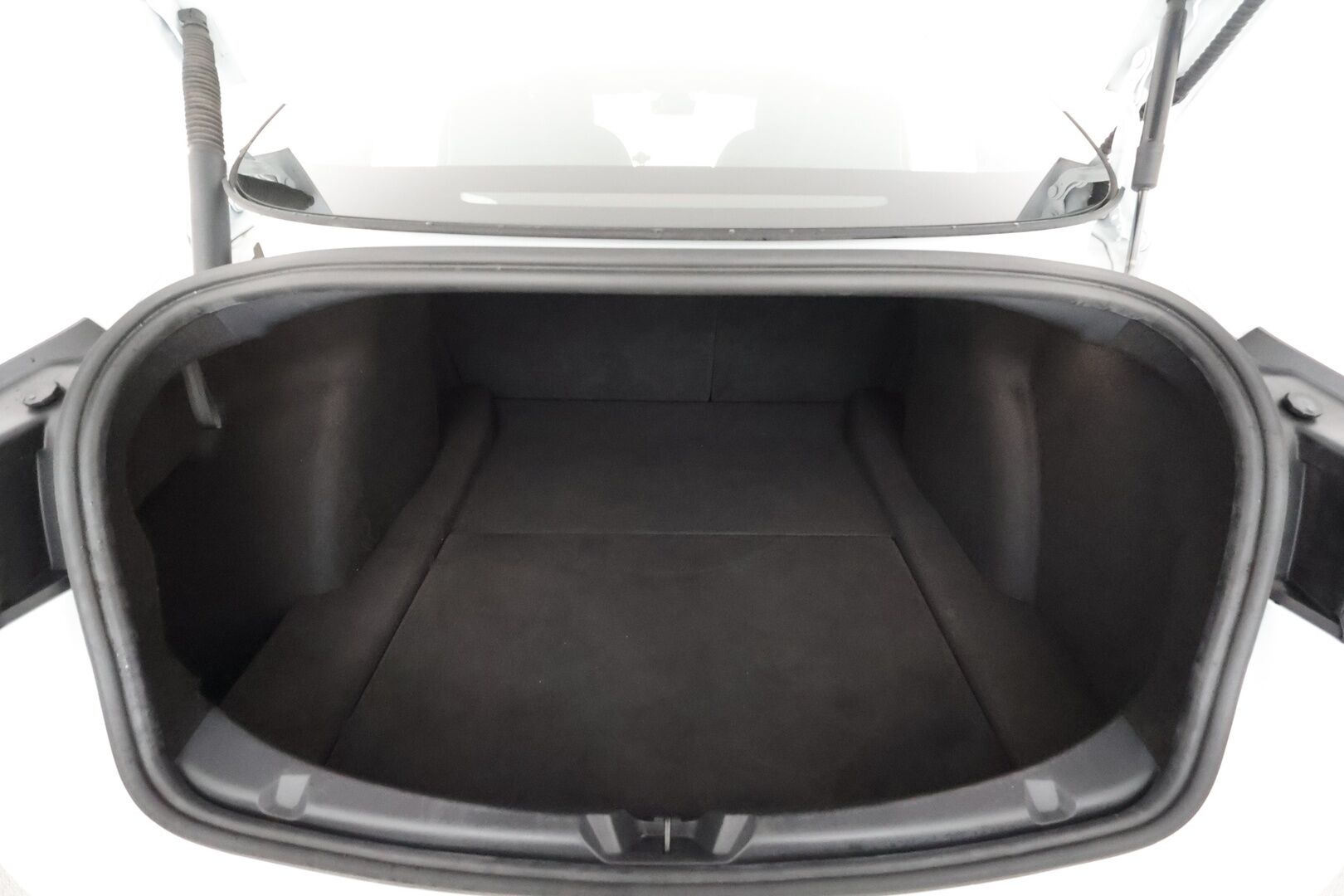 Tesla Model 3 2023 RWD - | ILP | ACC | Lasikatto | Matrix-LED | P.Kamera | Muistipenkki | Premium Speakers | Navi | Kaistavahti | Keyless |
