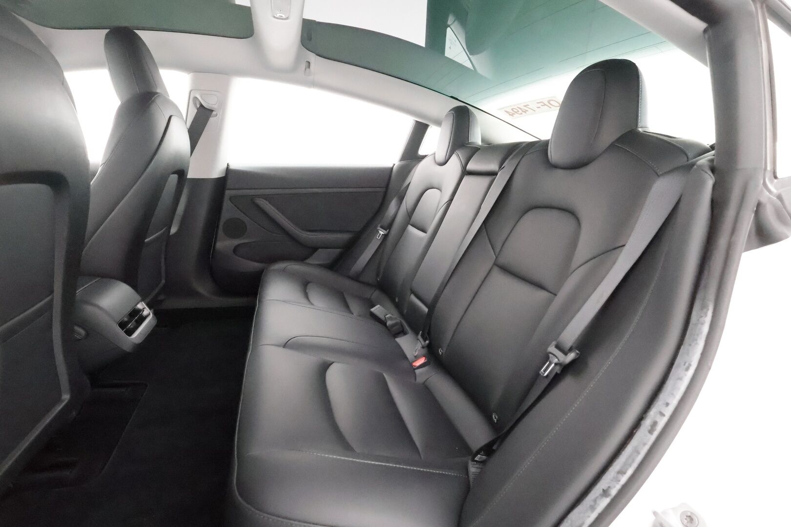 Tesla Model 3 2023 RWD - | ILP | ACC | Lasikatto | Matrix-LED | P.Kamera | Muistipenkki | Premium Speakers | Navi | Kaistavahti | Keyless |