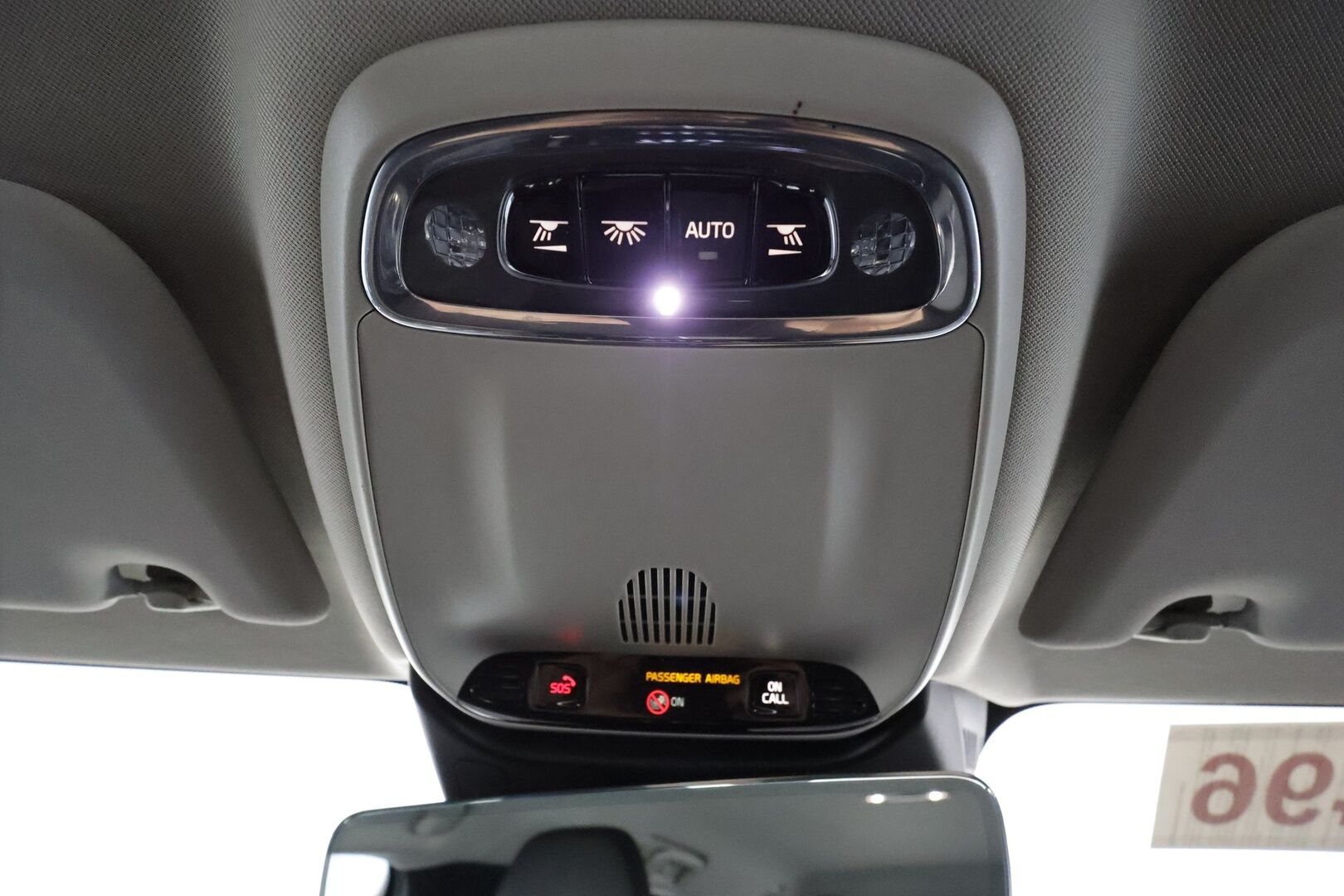 Volvo V60 2021 B3 MHEV Inscription aut - | ACC | Koukku | P.Kamera | Digimittaristo | Ratinlämmitys | LED | High Performance audio | Keyless | Apple&Android | Kahdet Renkaat |