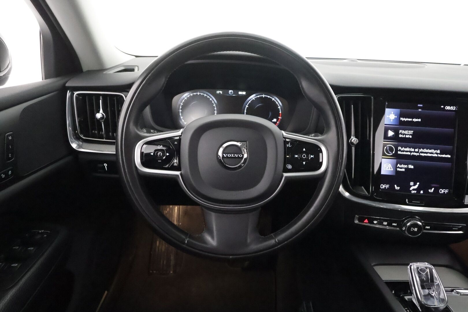 Volvo V60 2021 B3 MHEV Inscription aut - | ACC | Koukku | P.Kamera | Digimittaristo | Ratinlämmitys | LED | High Performance audio | Keyless | Apple&Android | Kahdet Renkaat |