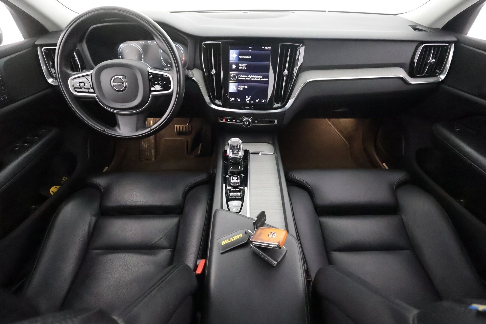 Volvo V60 2021 B3 MHEV Inscription aut - | ACC | Koukku | P.Kamera | Digimittaristo | Ratinlämmitys | LED | High Performance audio | Keyless | Apple&Android | Kahdet Renkaat |