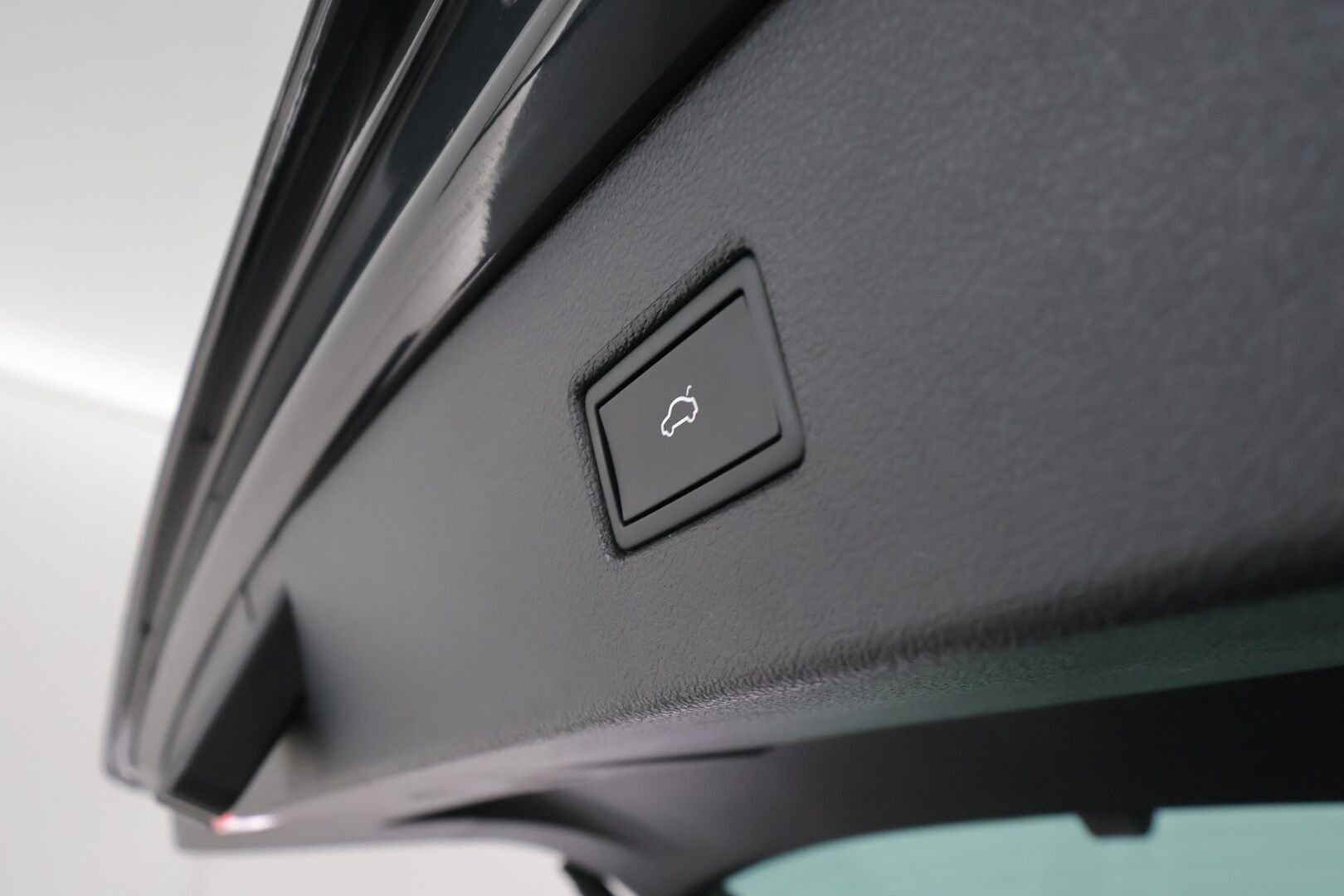 VOLKSWAGEN TIGUAN 2023 1.4TSI eHybrid 180kW DSG - | ACC | Koukku | 360° kamera | Digimittaristo | IQ.Light | Lane Assist | Apple & Android | Lämm. ratti | Sähk. takaluukku | Merkkihuollot |   