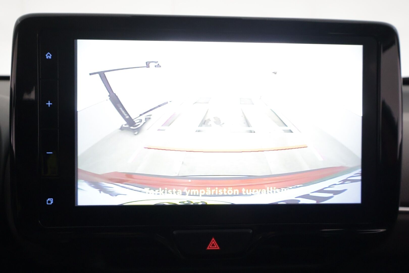 Toyota Yaris Cross 2024 1,5 Hybrid AWD-i Premium - | Koukku | ACC | P.Kamera | LED | Navi | Kaistavahti | Katveavustin | Apple&Android | Keyless | Merkkihuollot | 