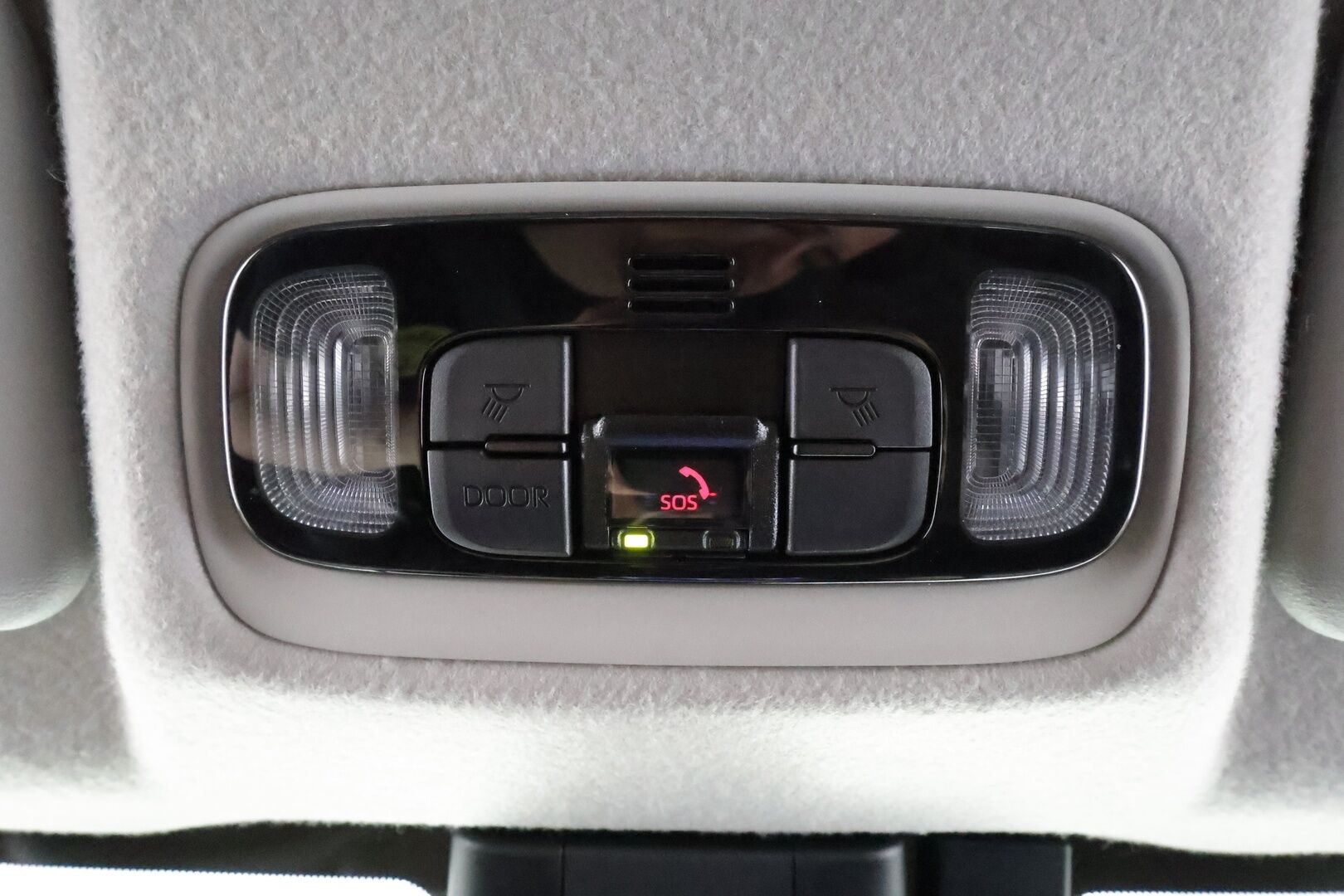Toyota Yaris Cross 2024 1,5 Hybrid AWD-i Premium - | Koukku | ACC | P.Kamera | LED | Navi | Kaistavahti | Katveavustin | Apple&Android | Keyless | Merkkihuollot | 