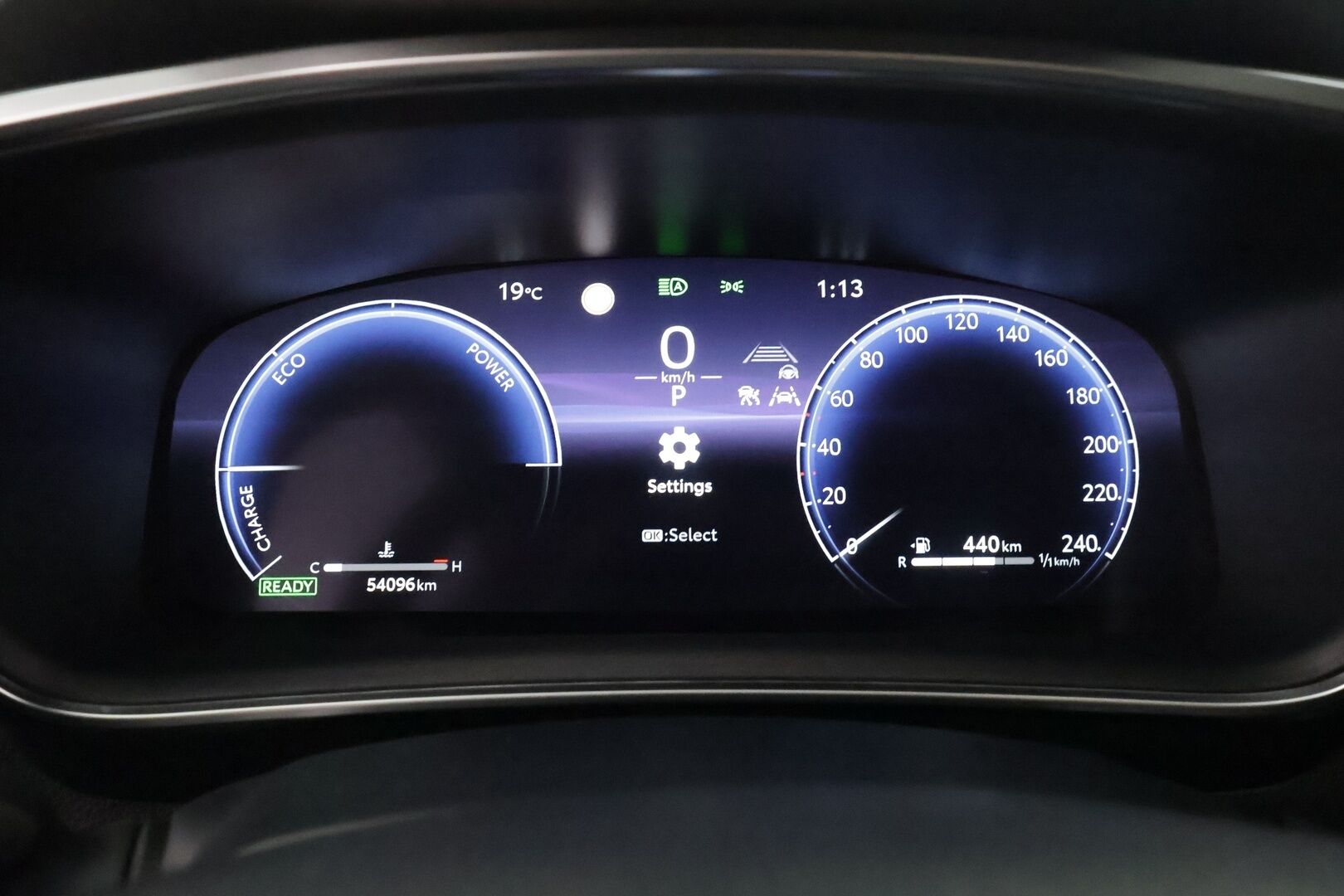TOYOTA COROLLA 2024 Sedan 1,8 Hybrid Launch Edition - | ACC | LED | P.Kamera | Digimittaristo | PDA | Apple&Android | Kaistavahti | Keyless | Merkkihuollot |