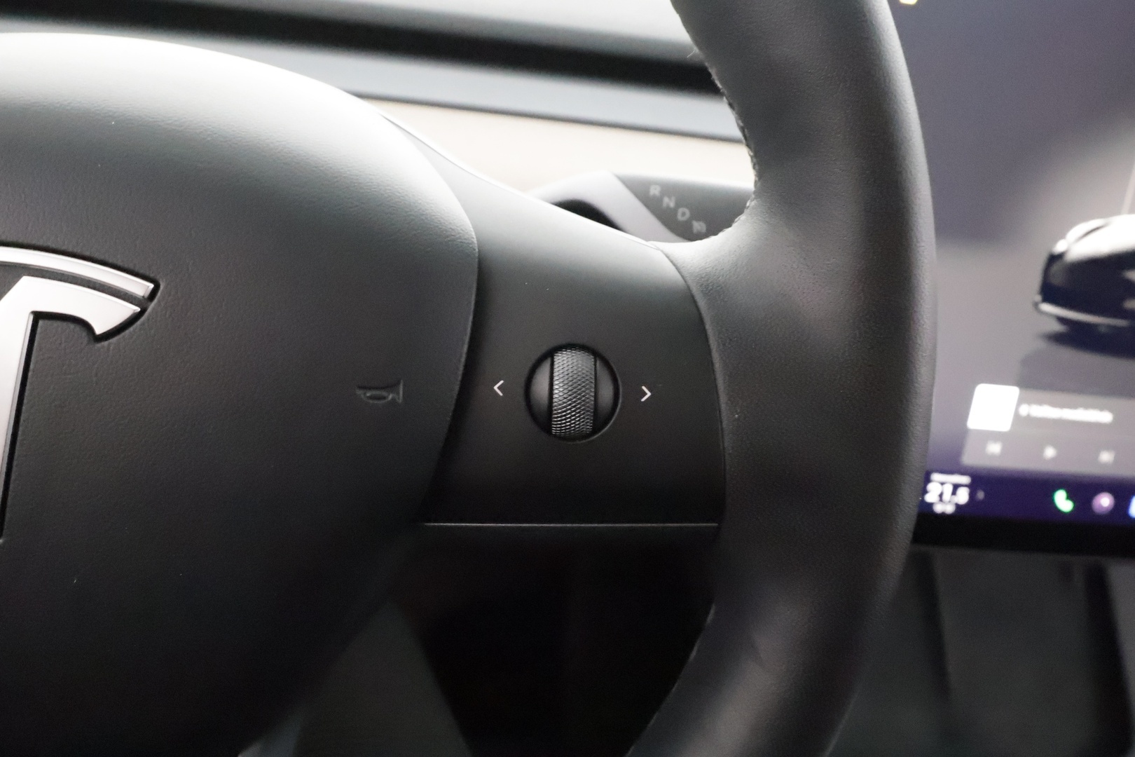 TESLA MODEL 3 2023 Long Range Dual Motor - | ACC | ILP | Matrix | Ryzen | Lasikatto | Muistipenkki | Sähkönahat | Premium audio | P.kamera | Autosteer | 2x renkaat aluin | ALV | 