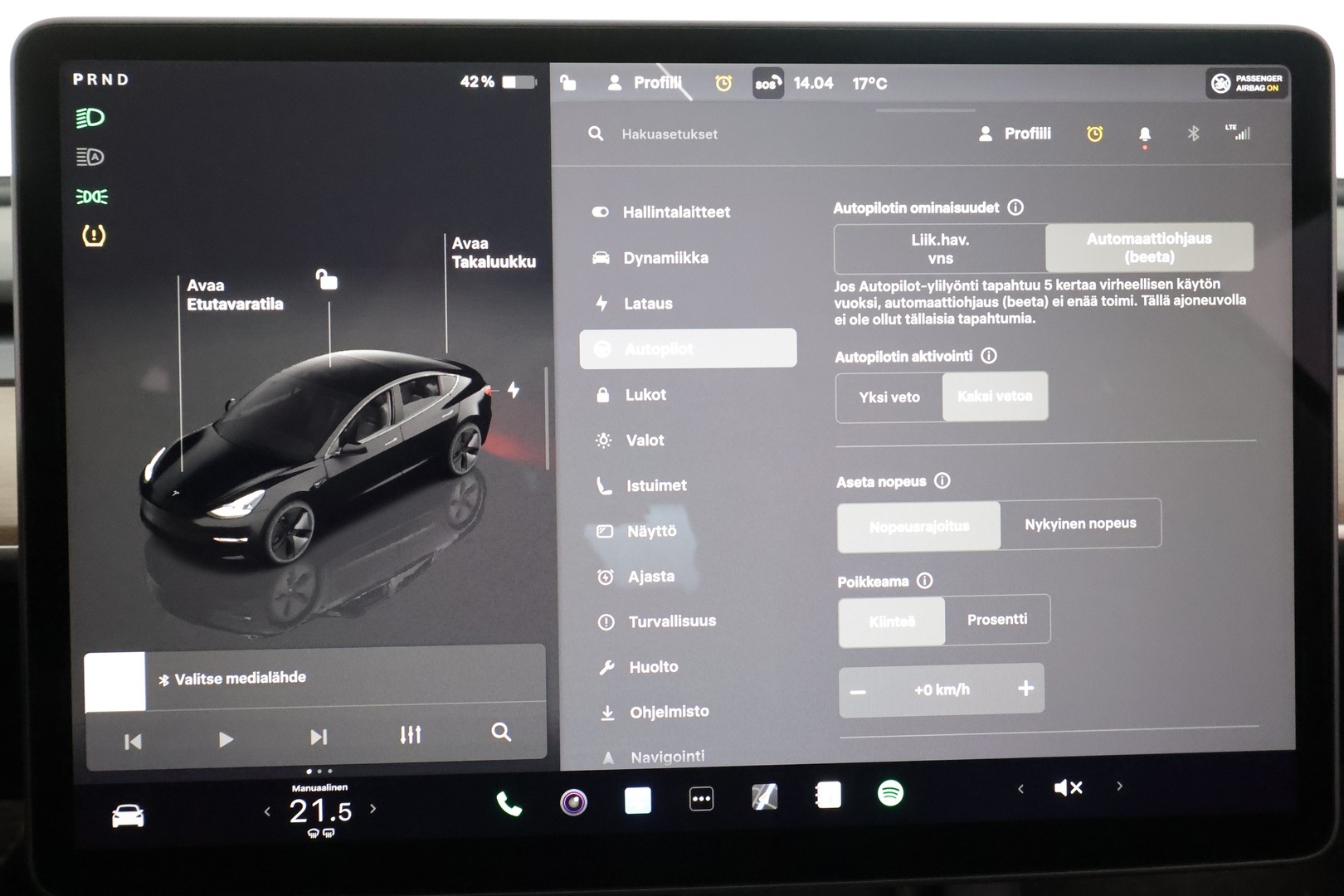 TESLA MODEL 3 2023 Long Range Dual Motor - | ACC | ILP | Matrix | Ryzen | Lasikatto | Muistipenkki | Sähkönahat | Premium audio | P.kamera | Autosteer | 2x renkaat aluin | ALV | 