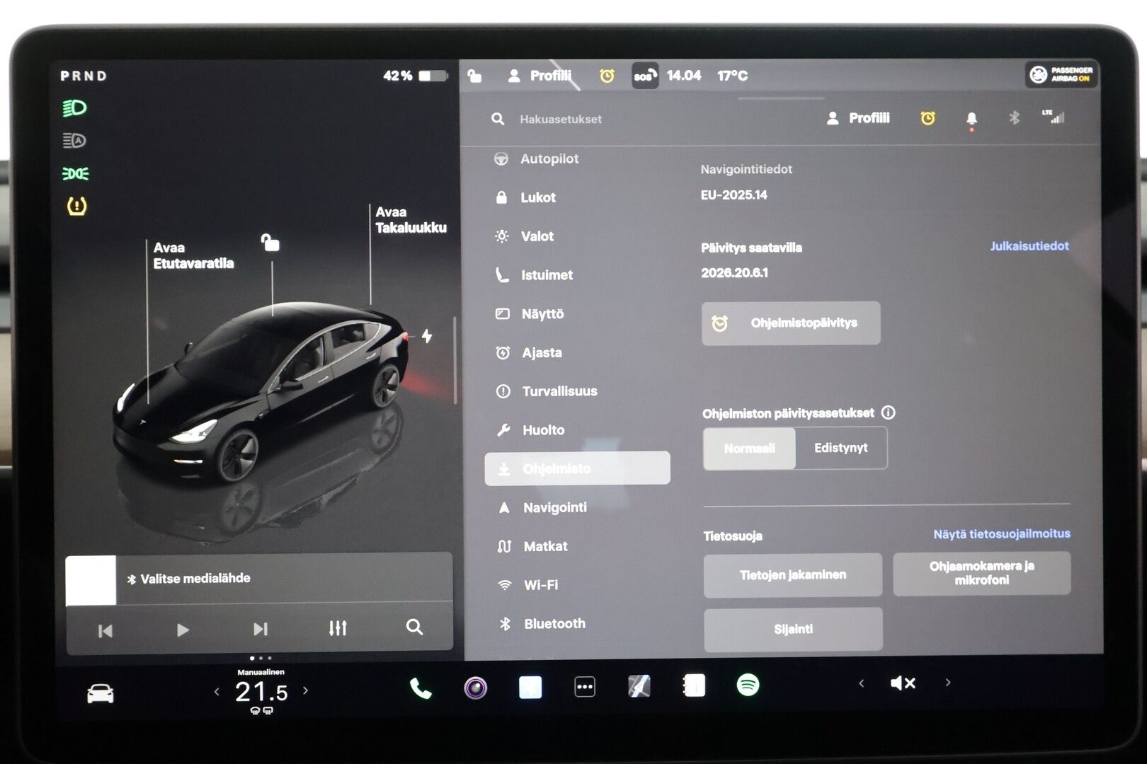 TESLA MODEL 3 2023 Long Range Dual Motor - | ACC | ILP | Matrix | Ryzen | Lasikatto | Muistipenkki | Sähkönahat | Premium audio | P.kamera | Autosteer | 2x renkaat aluin | ALV | 