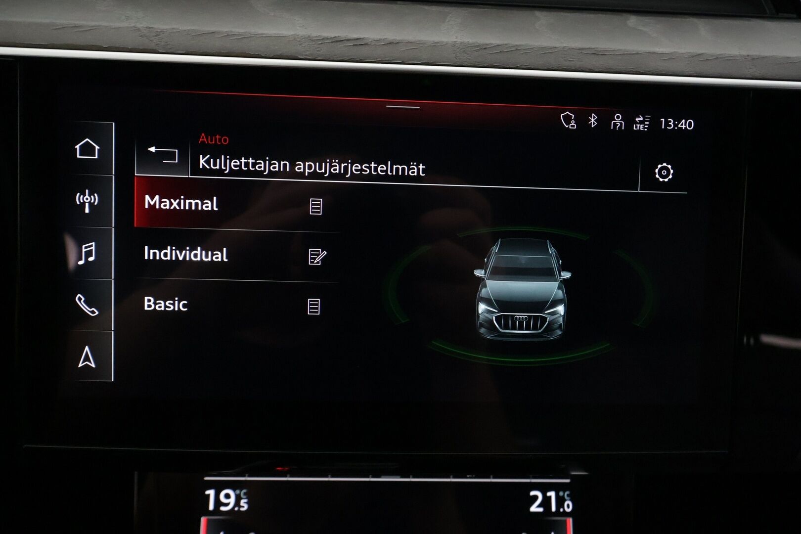 AUDI E-TRON 2022 Sportback S line quattro 55 300kW - | ACC | Lisälämmitin | P.Kamera | Sporttinahat | LED | HUD | Keyless | Apple&Android | Merkkihuollettu | Kahdet Renkaat |
