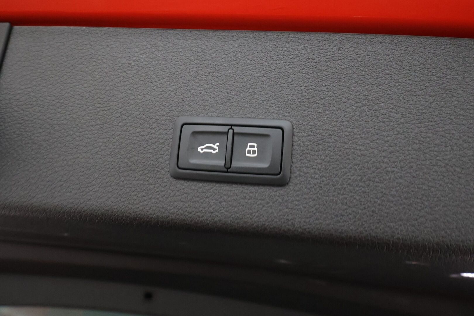 AUDI E-TRON 2022 Sportback S line quattro 55 300kW - | ACC | Lisälämmitin | P.Kamera | Sporttinahat | LED | HUD | Keyless | Apple&Android | Merkkihuollettu | Kahdet Renkaat |