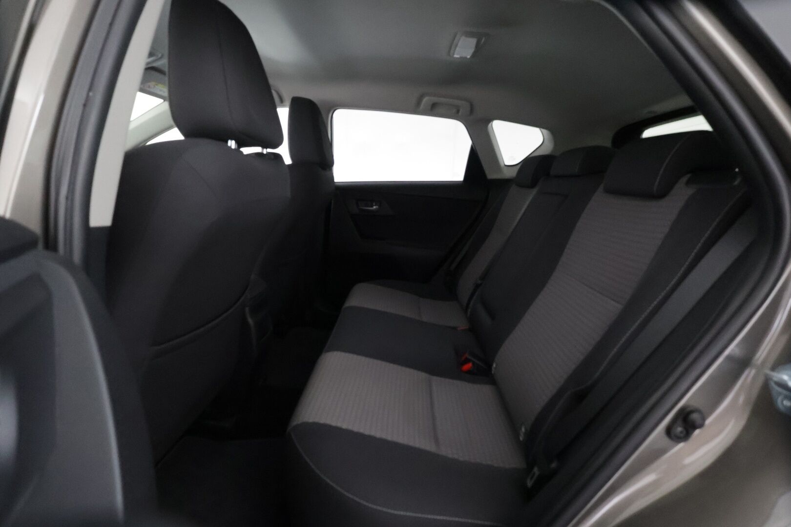 TOYOTA AURIS 2019 Hatchback 1,2 T Active - | P.Kamera | Kaistavahti | Koukku | Keyless | Vakkari | Facelift | Bluetooth | Kahdet renkaat |