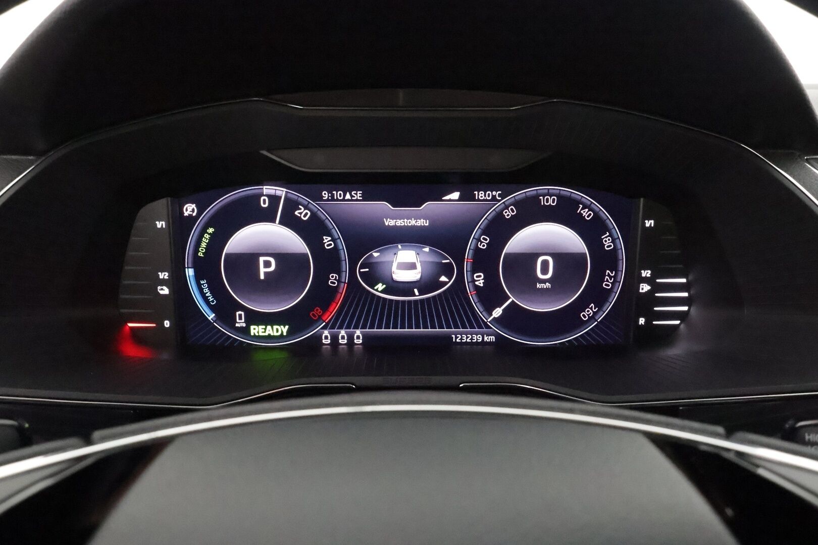 Skoda Superb 2021 Combi 1.4 TSI PHEV Style iV DSG Autom. - | ACC | Koukku | P.tutkat | Canton | LED | Muistipenkit | Digimittaristo | Keyless | Apple&Android | Merkkihuollettu | 
