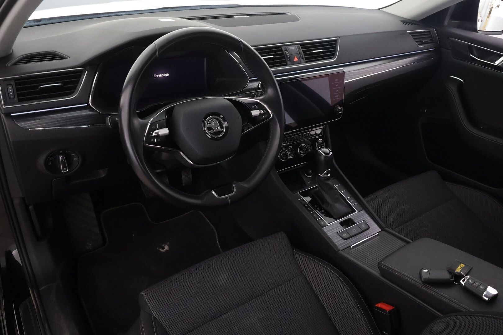Skoda Superb 2021 Combi 1.4 TSI PHEV Style iV DSG Autom. - | ACC | Koukku | P.tutkat | Canton | LED | Muistipenkit | Digimittaristo | Keyless | Apple&Android | Merkkihuollettu | 