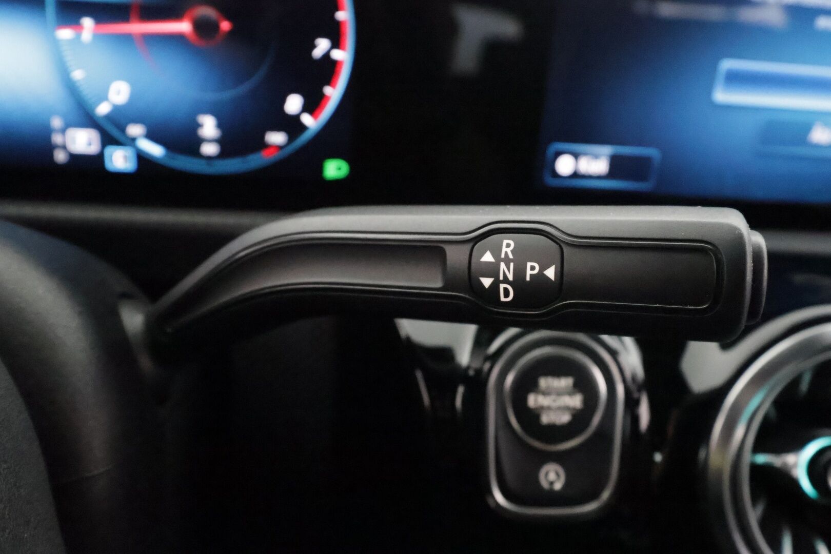 Mercedes-Benz A 2022 180 A Business - | Vakkari | Widescreen | High Performance LED | Nahat | P.Kamera | Navi | Keyless | Apple&Android | 