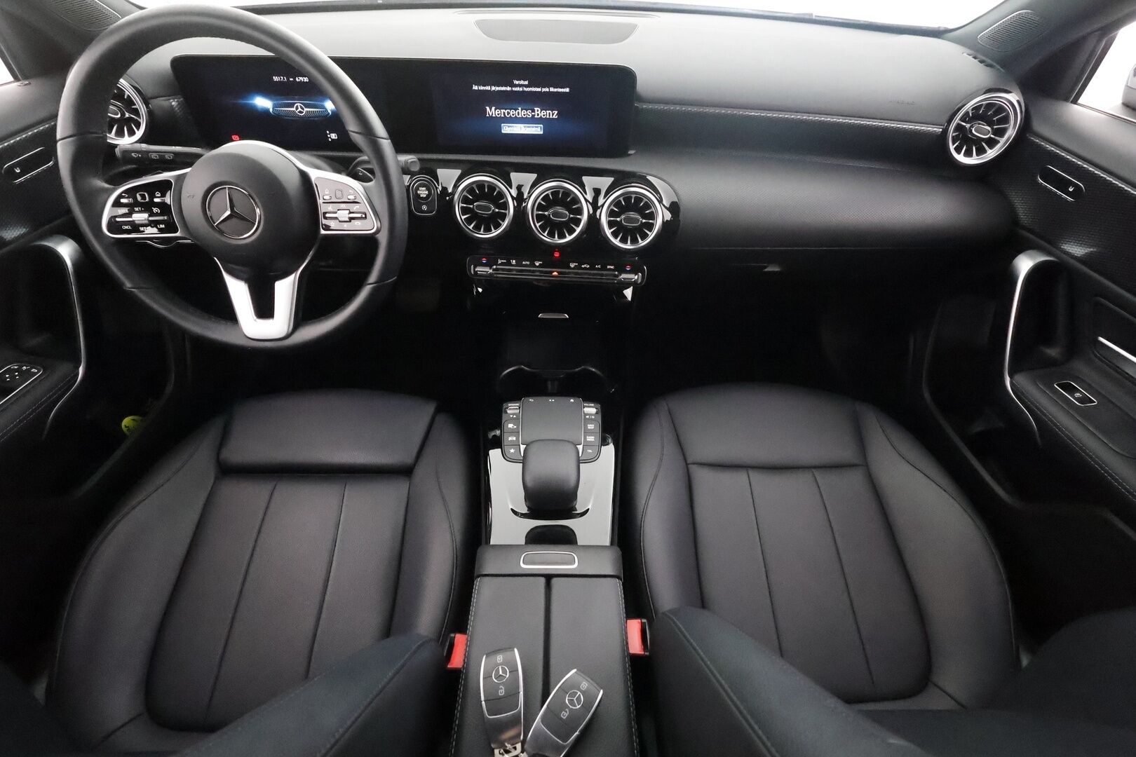 Mercedes-Benz A 2022 180 A Business - | Vakkari | Widescreen | High Performance LED | Nahat | P.Kamera | Navi | Keyless | Apple&Android | 