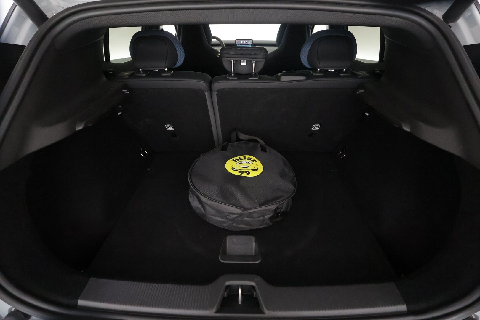 Volvo EX30 2024 Twin Performance Ultra - | ACC | ILP | Lasikatto | H/K | Sähköpenkit | 360-Kamera | Keyless | Apple&Android | Kahdet Renkaat | Merkkihuollettu |