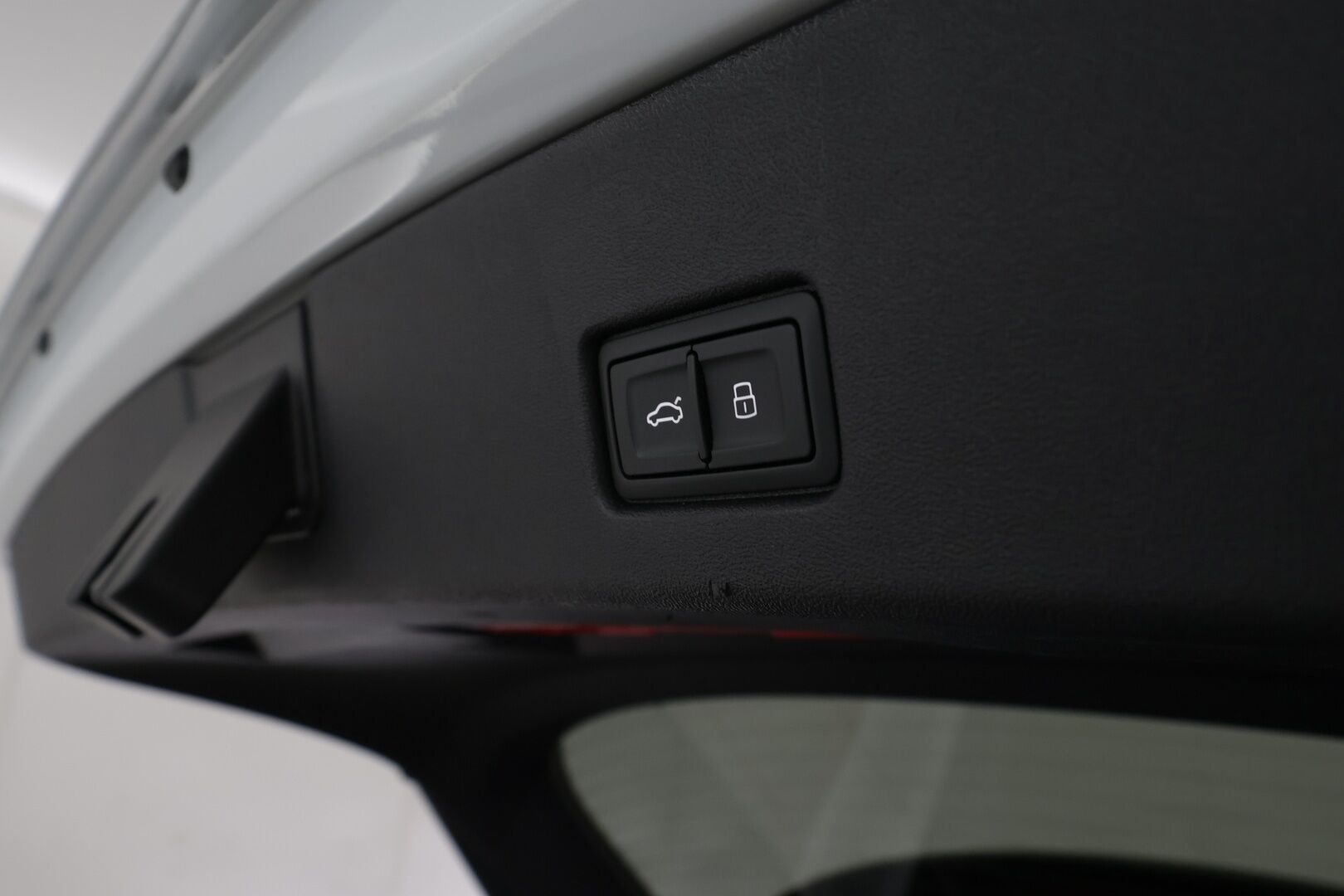 AUDI Q4 E-TRON 2023 45 E-Tron Quattro Proline - | ACC | Koukku | ILP | LED | Sonos | P.kamera | Sporttipenkit | Digimittaristo | Ratinlämmitys | Keyless | Apple&Android | Kahdet Renkaat | Merkkihuollettu |