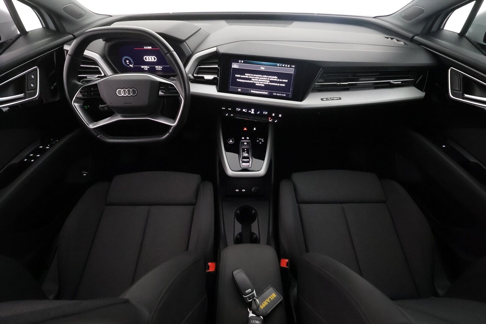 AUDI Q4 E-TRON 2023 45 E-Tron Quattro Proline - | ACC | Koukku | ILP | LED | Sonos | P.kamera | Sporttipenkit | Digimittaristo | Ratinlämmitys | Keyless | Apple&Android | Kahdet Renkaat | Merkkihuollettu |