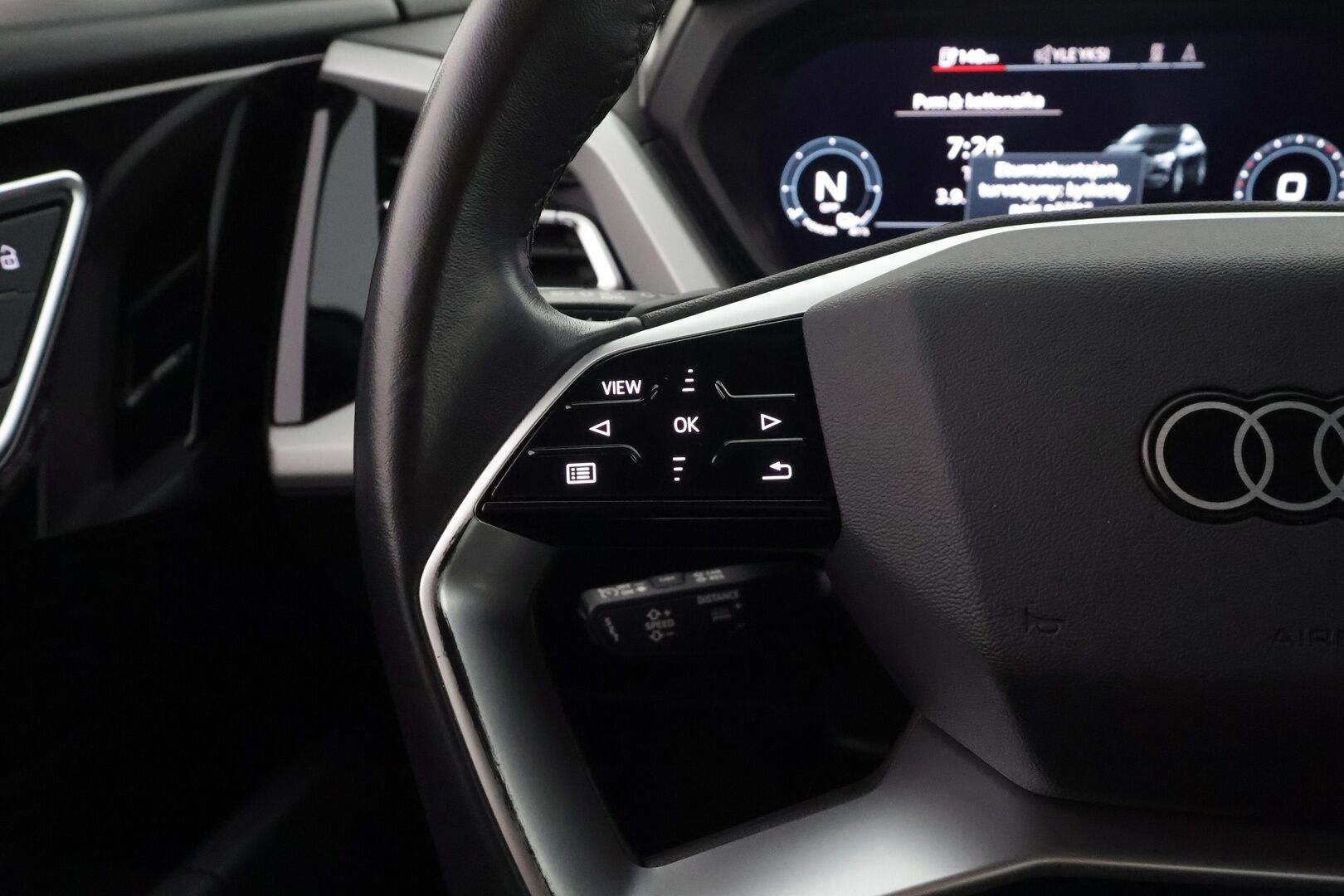 AUDI Q4 E-TRON 2023 45 E-Tron Quattro Proline - | ACC | Koukku | ILP | LED | Sonos | P.kamera | Sporttipenkit | Digimittaristo | Ratinlämmitys | Keyless | Apple&Android | Kahdet Renkaat | Merkkihuollettu |