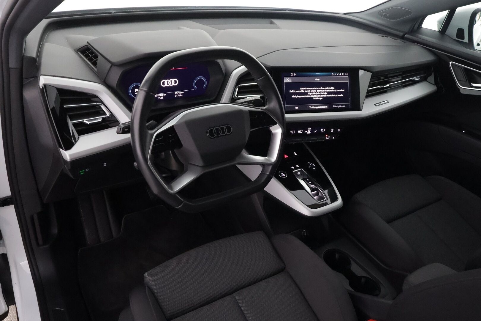 AUDI Q4 E-TRON 2023 45 E-Tron Quattro Proline - | ACC | Koukku | ILP | LED | Sonos | P.kamera | Sporttipenkit | Digimittaristo | Ratinlämmitys | Keyless | Apple&Android | Kahdet Renkaat | Merkkihuollettu |