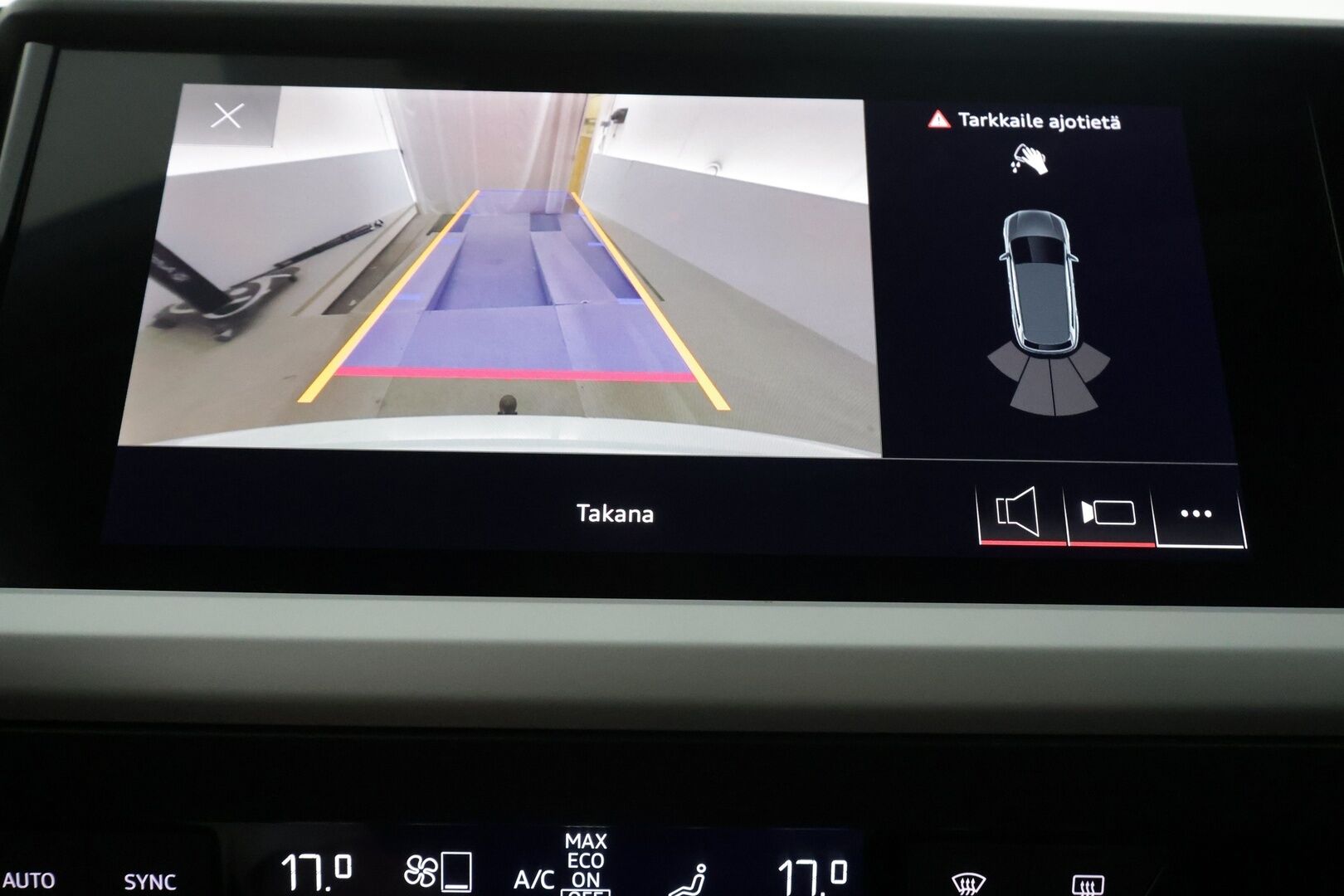 AUDI Q4 E-TRON 2023 45 E-Tron Quattro Proline - | ACC | Koukku | ILP | LED | Sonos | P.kamera | Sporttipenkit | Digimittaristo | Ratinlämmitys | Keyless | Apple&Android | Kahdet Renkaat | Merkkihuollettu |
