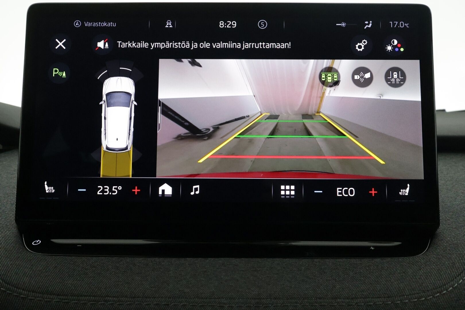 SKODA ENYAQ 2023 iV80X 265hv Convenience Plus - | ACC | ILP | Koukku | Matrix-LED | P.kamera | Puolinahat | Muistipenkki | Keyless | Apple&Android | Kahdet Renkaat | Merkkihuollettu |