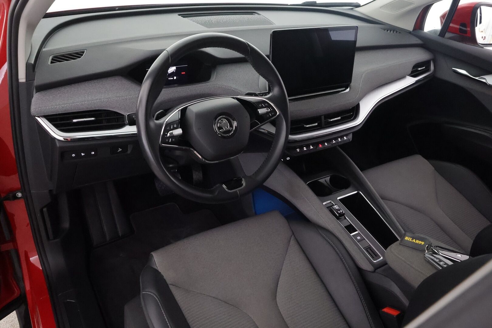 SKODA ENYAQ 2023 iV80X 265hv Convenience Plus - | ACC | ILP | Koukku | Matrix-LED | P.kamera | Puolinahat | Muistipenkki | Keyless | Apple&Android | Kahdet Renkaat | Merkkihuollettu |