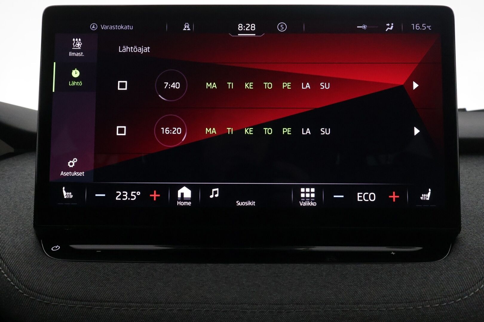 SKODA ENYAQ 2023 iV80X 265hv Convenience Plus - | ACC | ILP | Koukku | Matrix-LED | P.kamera | Puolinahat | Muistipenkki | Keyless | Apple&Android | Kahdet Renkaat | Merkkihuollettu |