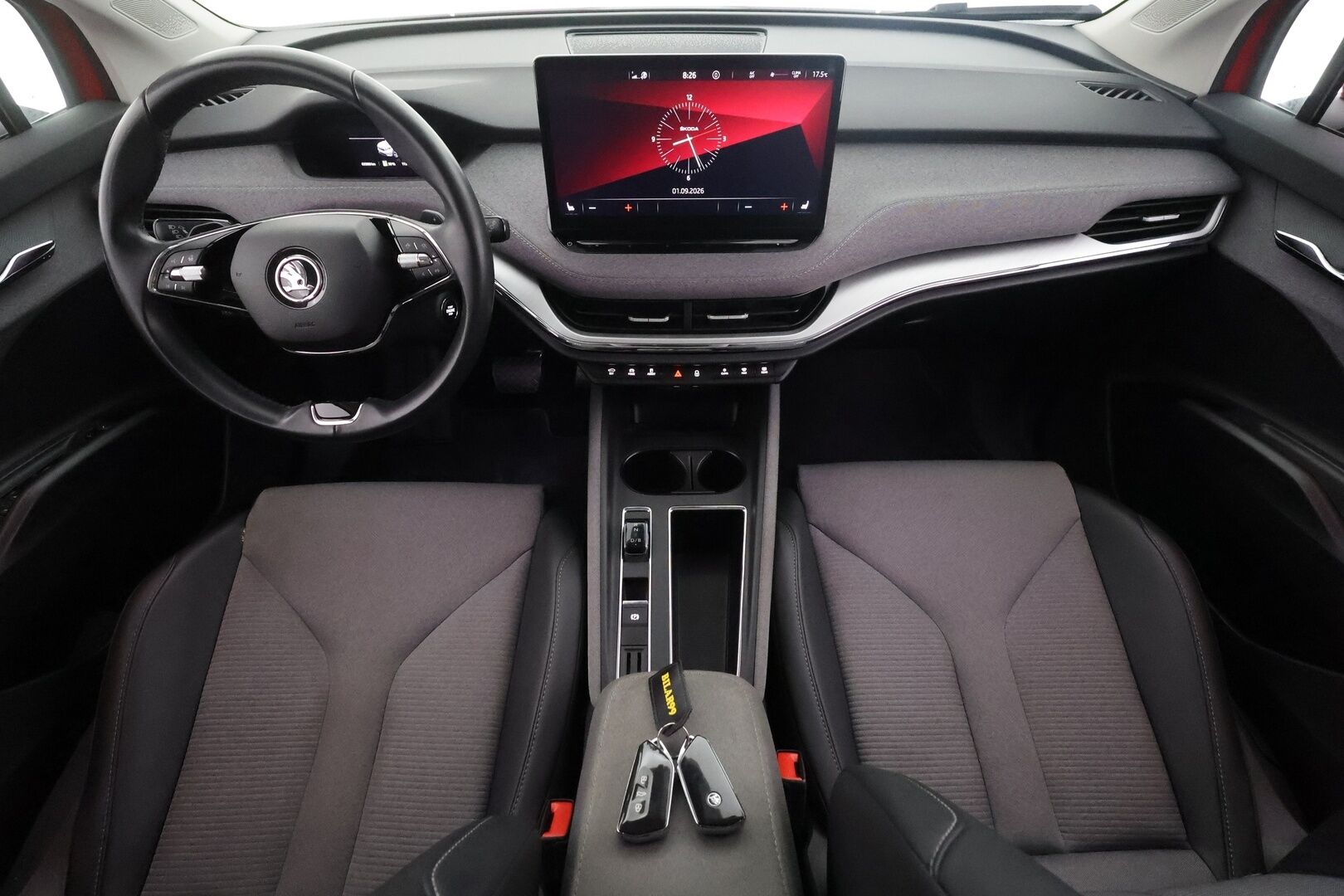 SKODA ENYAQ 2023 iV80X 265hv Convenience Plus - | ACC | ILP | Koukku | Matrix-LED | P.kamera | Puolinahat | Muistipenkki | Keyless | Apple&Android | Kahdet Renkaat | Merkkihuollettu |