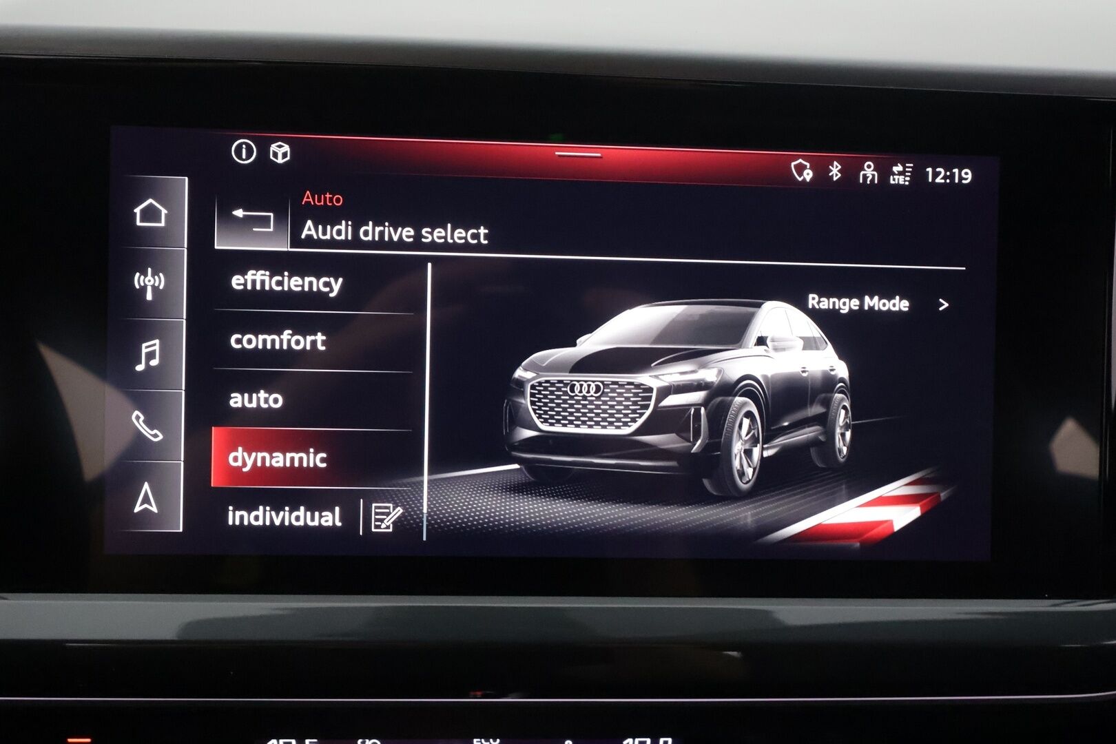 AUDI Q4 E-TRON 2023 40 Sportsback S-Line - ACC | ILP | Koukku | SONOS | S-Line | Matrix | Puolinahat | Sporttipenkit | P.kamera | Sähk. takaluukku | Keyless | Merkkihuollot | 