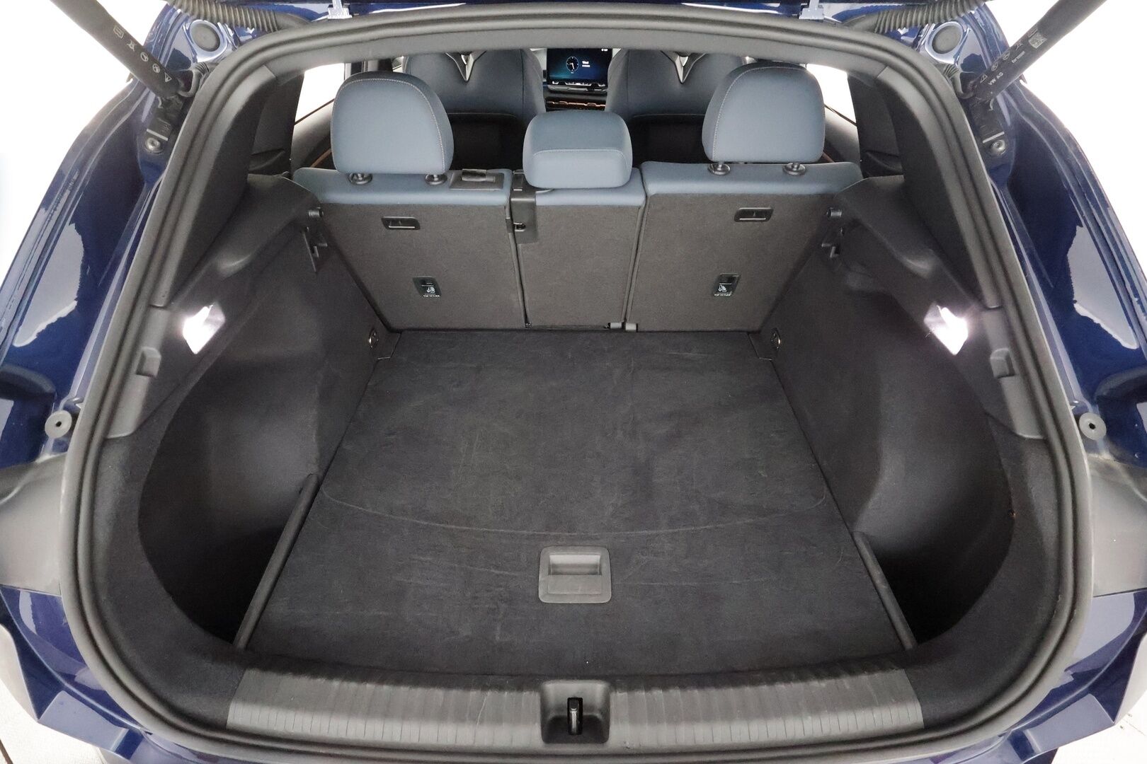 CUPRA Terramar 2025 1.5 eTSI 110 kW MHEV DSG - | ACC | Webasto | Koukku | P. Kamera | Puolinahat | Digimittaristo | Ratinlämmitys | Keyless | Apple&Android | Kahdet Cupran vanteet