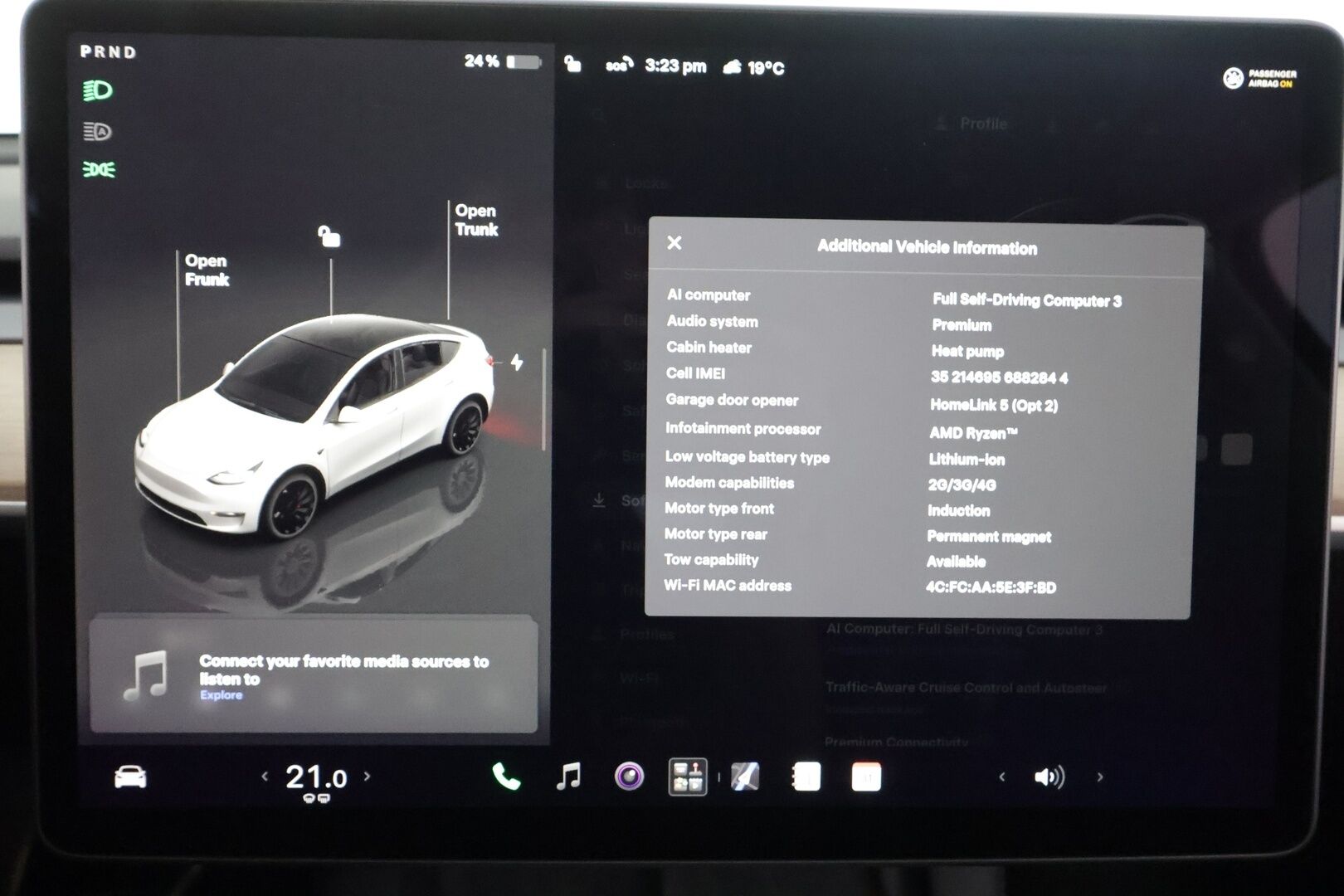 TESLA MODEL Y 2022 Performance - | ILP | Koukku | ACC | Lasikatto | Matrix-LED | Muistipenkki | P.Kamera | Premium Audio | Navi | Kaistavahti | Keyless | 