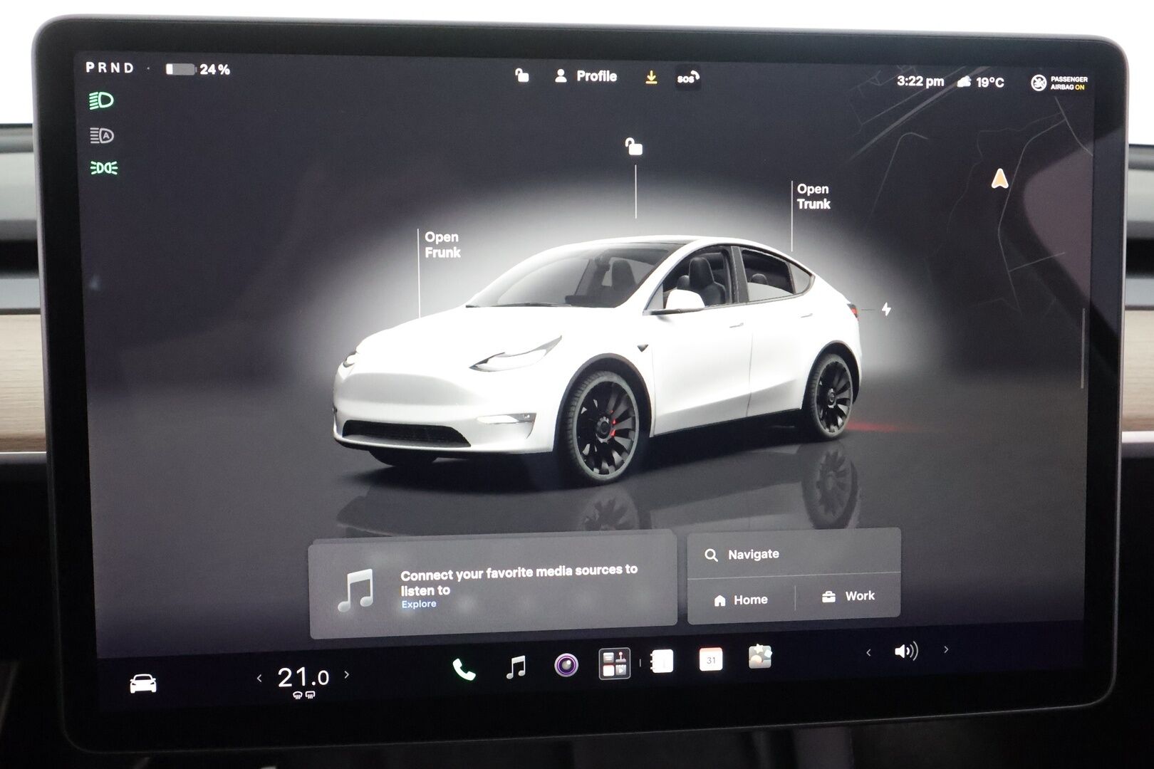 TESLA MODEL Y 2022 Performance - | ILP | Koukku | ACC | Lasikatto | Matrix-LED | Muistipenkki | P.Kamera | Premium Audio | Navi | Kaistavahti | Keyless | 