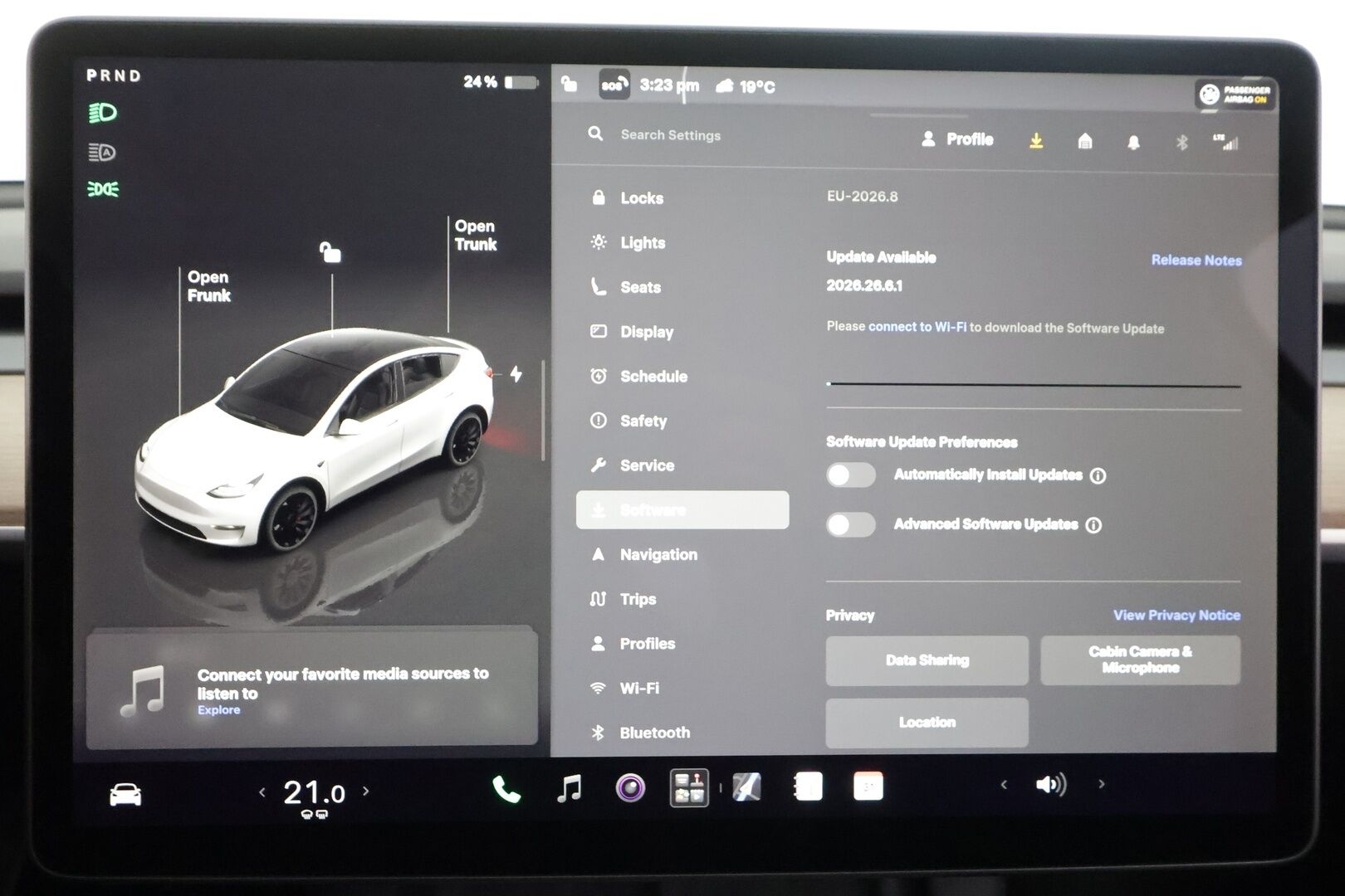 TESLA MODEL Y 2022 Performance - | ILP | Koukku | ACC | Lasikatto | Matrix-LED | Muistipenkki | P.Kamera | Premium Audio | Navi | Kaistavahti | Keyless | 
