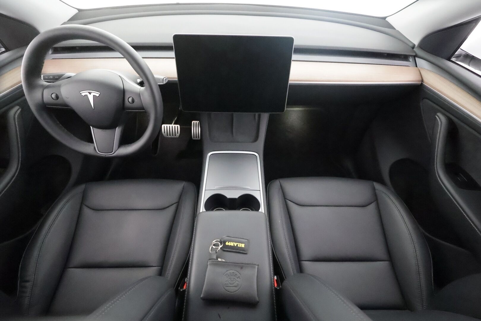 TESLA MODEL Y 2022 Performance - | ILP | Koukku | ACC | Lasikatto | Matrix-LED | Muistipenkki | P.Kamera | Premium Audio | Navi | Kaistavahti | Keyless | 
