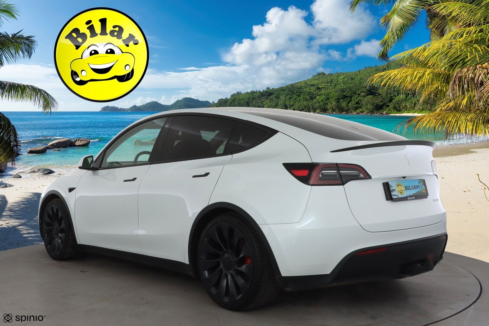 Tesla Model Y 2024 Performance - | ACC | ILP | Koukku | Matrix | Ryzen | Premium Audio | Lasikatto | Muistipenkki | Sähkönahat | P.kamera | Autosteer | 2x kaapelit | ALV |