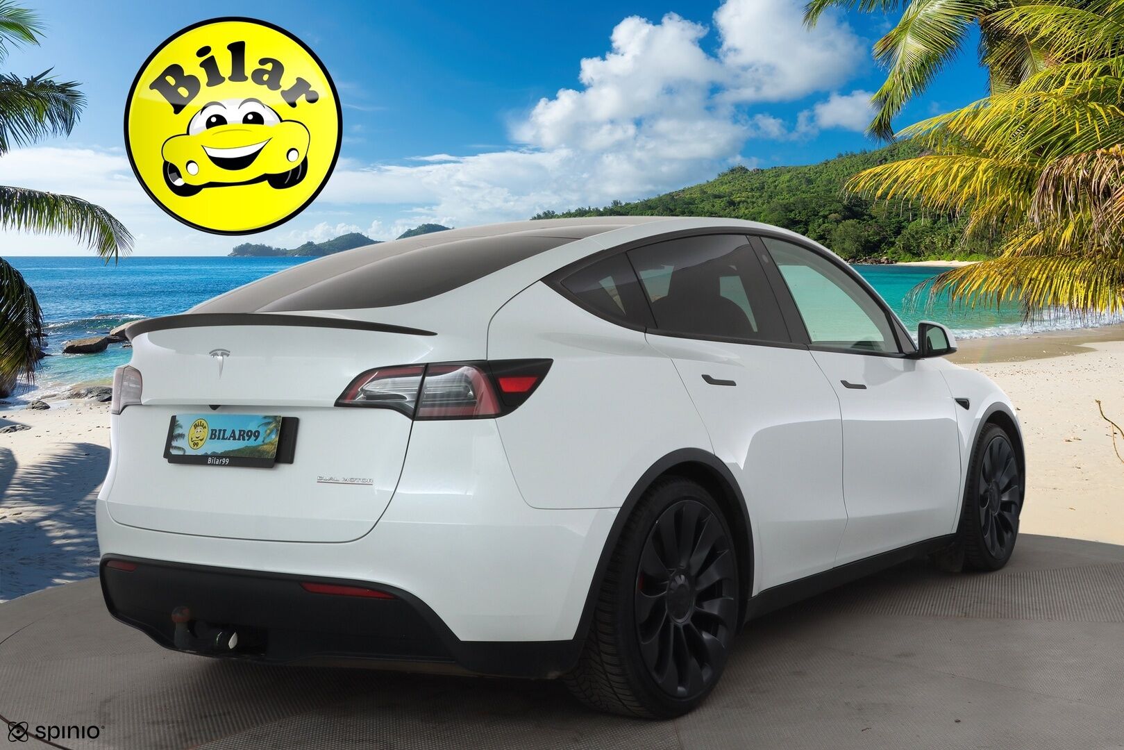 Tesla Model Y 2024 Performance - | ACC | ILP | Koukku | Matrix | Ryzen | Premium Audio | Lasikatto | Muistipenkki | Sähkönahat | P.kamera | Autosteer | 2x kaapelit | ALV |