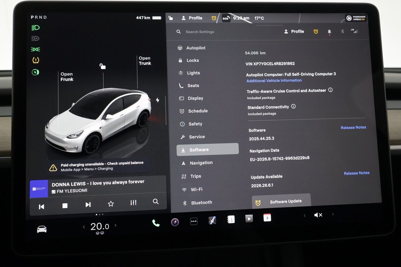 Tesla Model Y 2024 Performance - | ACC | ILP | Koukku | Matrix | Ryzen | Premium Audio | Lasikatto | Muistipenkki | Sähkönahat | P.kamera | Autosteer | 2x kaapelit | ALV |