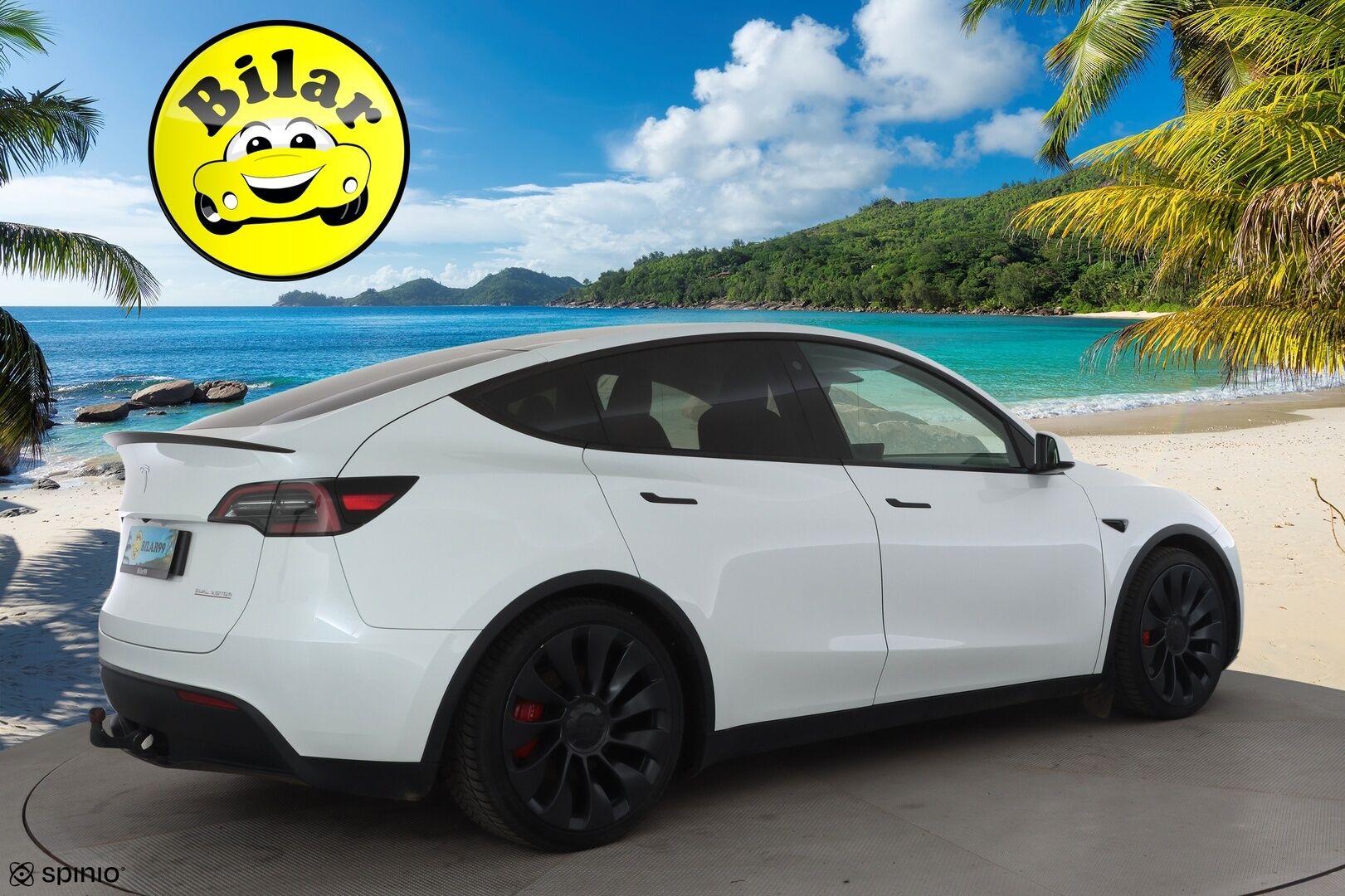 Tesla Model Y 2024 Performance - | ACC | ILP | Koukku | Matrix | Ryzen | Premium Audio | Lasikatto | Muistipenkki | Sähkönahat | P.kamera | Autosteer | 2x kaapelit | ALV |