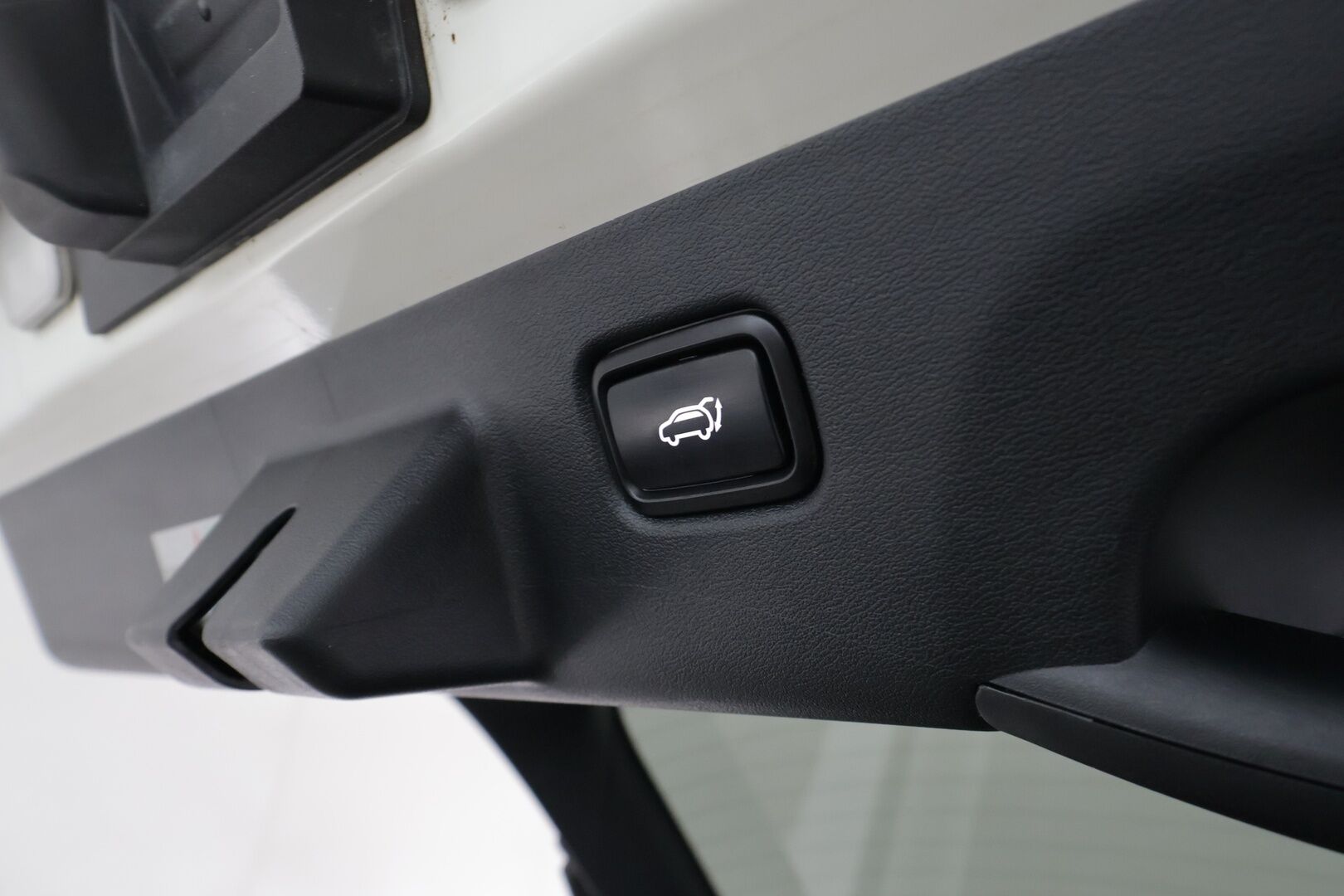 KIA EV6 2022 77,4kWh AWD GT-Line - | ACC | ILP | Koukku | Meridian | HUD | 360° | Ilm. relax penkit | Muistipenkki | Ambient light | Keyless | 2x renkaat aluin | Merkkihuollot |