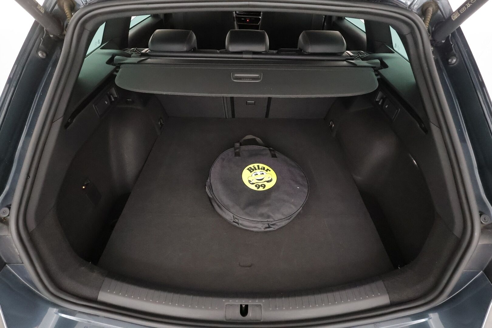 CUPRA LEON SPORTSTOURER 2022  1.4 e-Hybrid 180kW DSG - | ACC | Koukku | DCC | Puolinahat | P.kamera | Ambient light | Keyless | Digimittaristo | Lane Assist | Lämm. ratti | Sähk. takaluukku | Merkkihuollot |