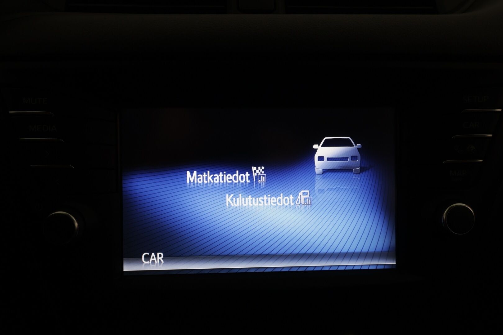 Toyota Avensis 2017 1,8 Valvematic Premium Touring Sports - | Vakkari | Lohko | Puolinahat | P.Kamera | Keyless | Lämmitettävät Pyyhkijät | Kahdet Renkaat |