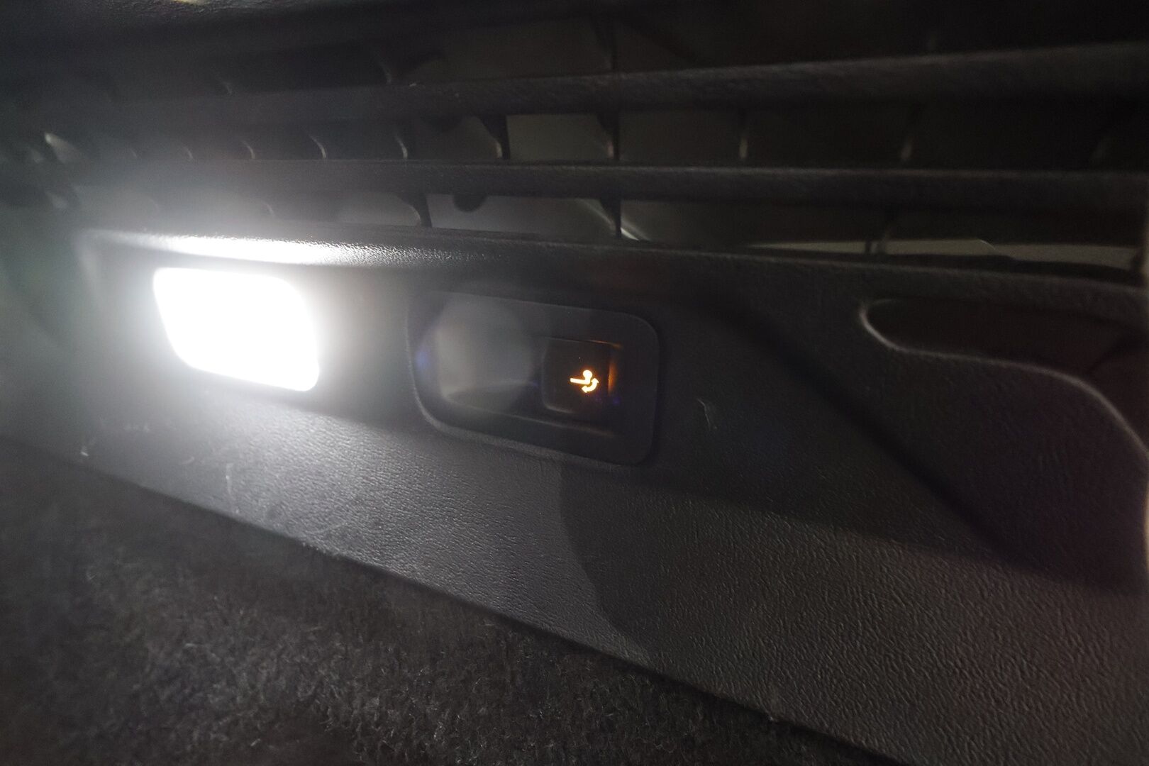 VOLKSWAGEN ID.4 2022 GTX Dual Motor AWD - | ACC | Koukku | 360° | Matrix-LED | ILP | Kaistavahti  Navi | Keyless | Kahdet renkaat | Merkkihuollot |