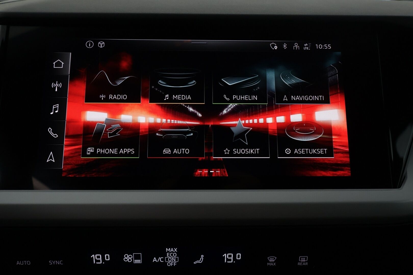 AUDI Q4 E-TRON 2023 50 E-Tron Quattro - | ILP | Koukku | ACC | LED | P.Kamera | Sporttipenkit | Kaistavahti | Digimittaristo | Apple&Android | Kahdet renkaat | Merkkihuollot | - KORKO VAIN 3,99 %