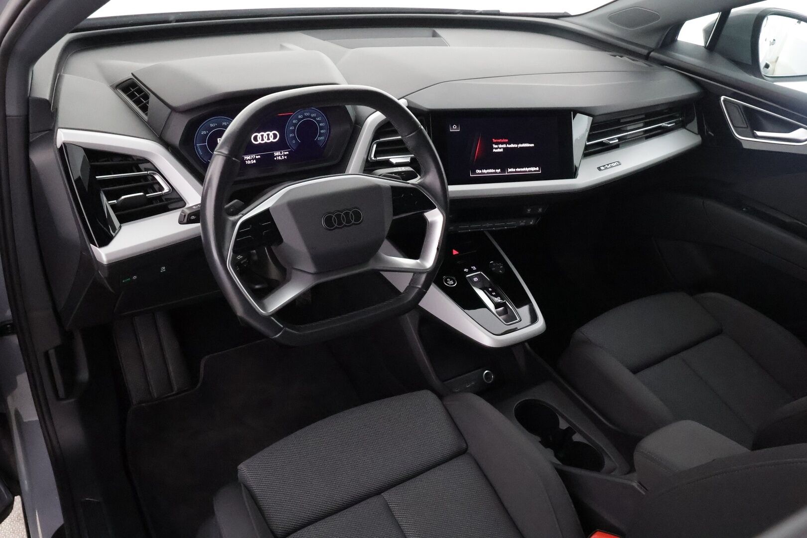 AUDI Q4 E-TRON 2023 50 E-Tron Quattro - | ILP | Koukku | ACC | LED | P.Kamera | Sporttipenkit | Kaistavahti | Digimittaristo | Apple&Android | Kahdet renkaat | Merkkihuollot | - KORKO VAIN 3,99 %